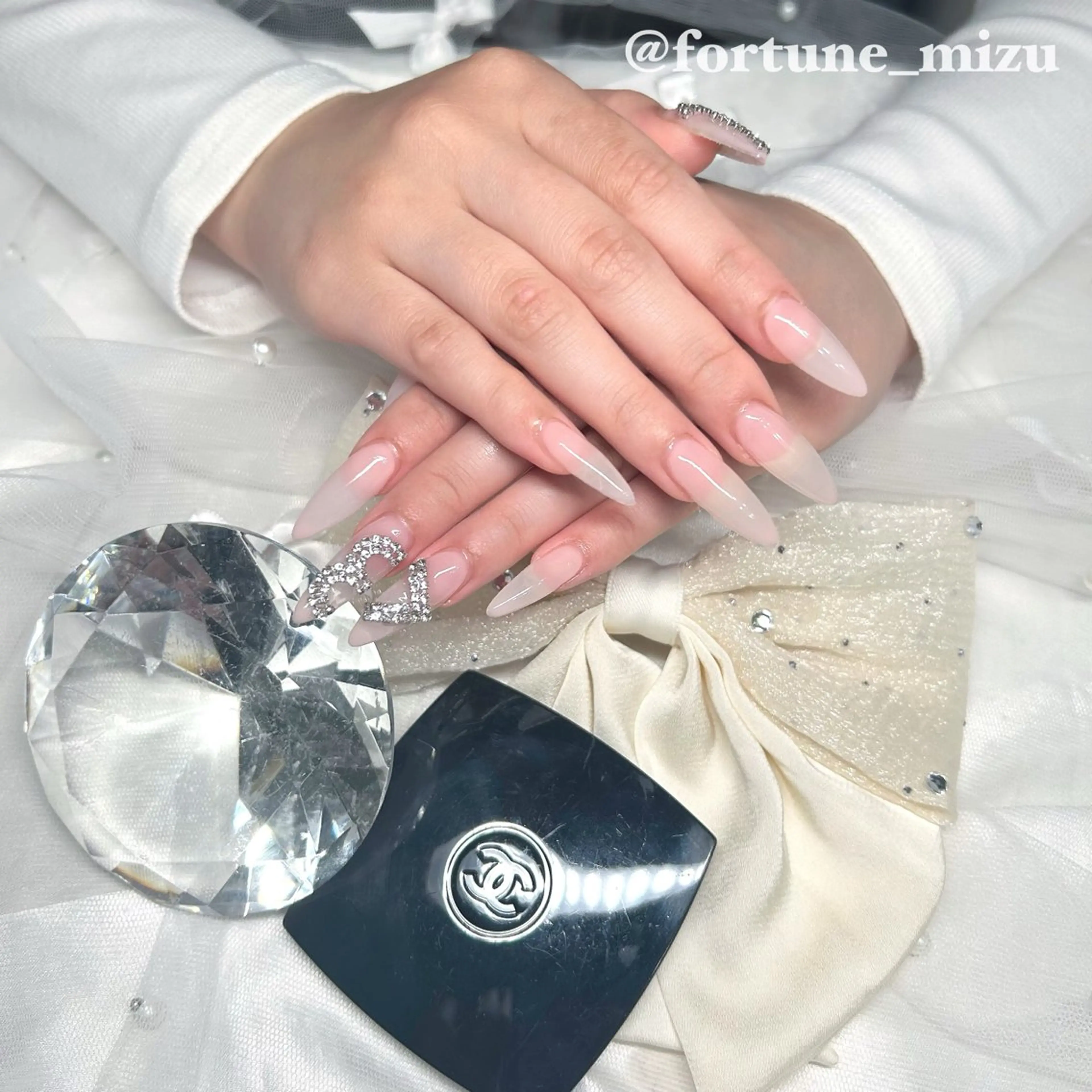 ネイル ハンドネイル 🍀1級ネイリスト mizu🍀のネイルデザイン