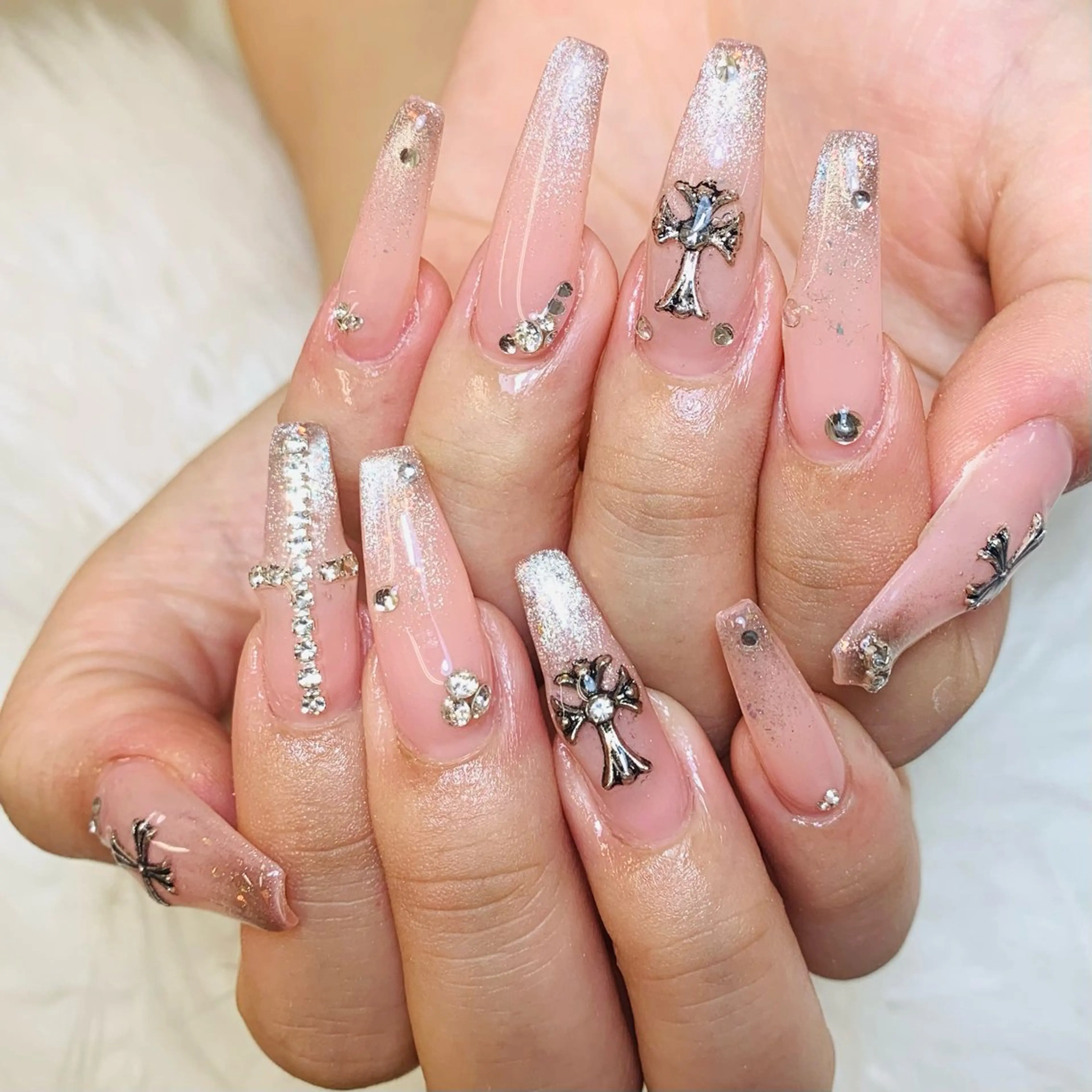 ネイル チークネイル 長さ出し フラッシュネイル フレンチネイル グラデーション ハンドネイル AN NAIL SALONのネイルデザイン