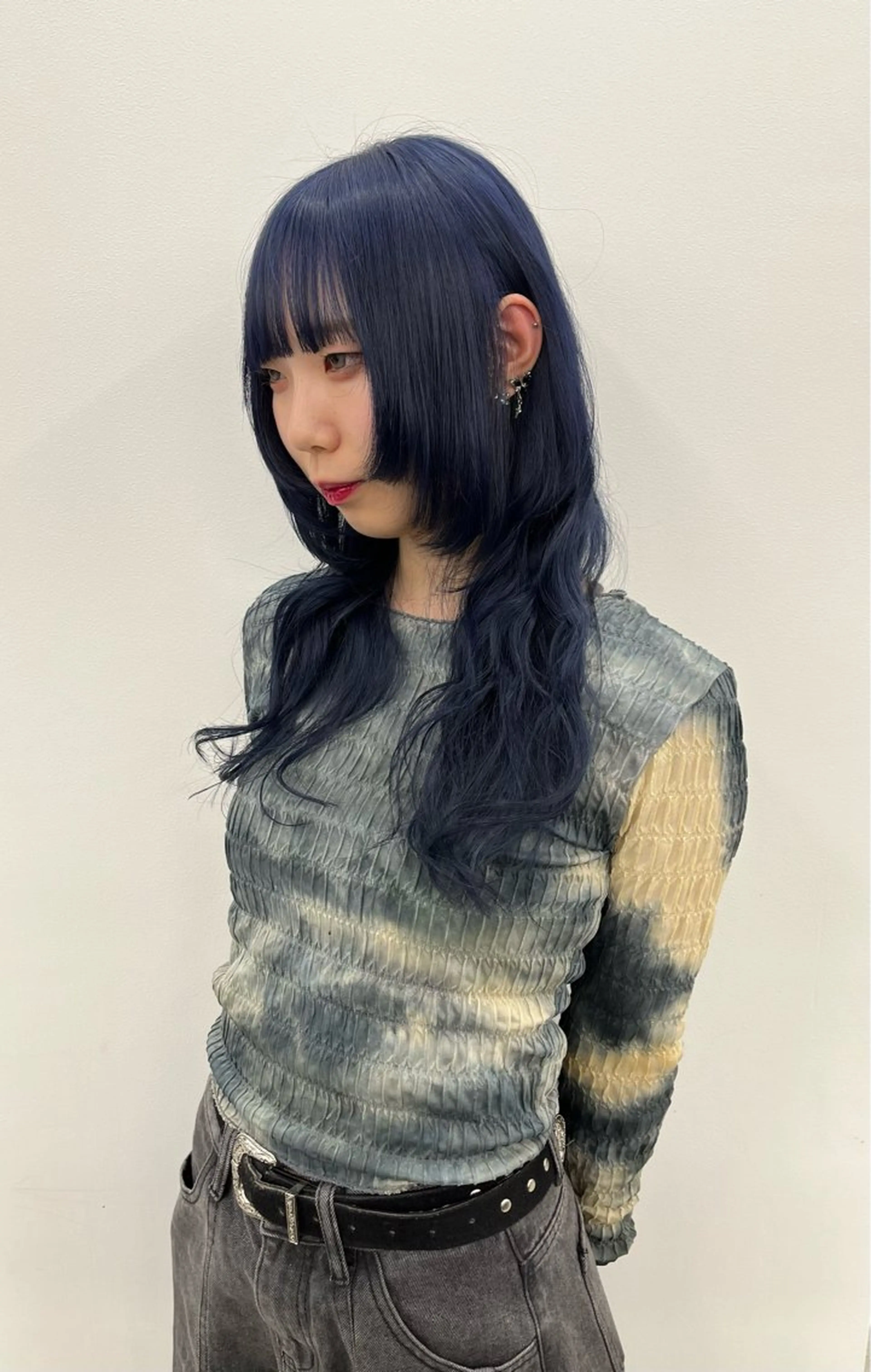 ミディアム カラー ブルーカラー 縮毛矯正/ハイトーン /パーマ/せき🧸のヘアスタイル