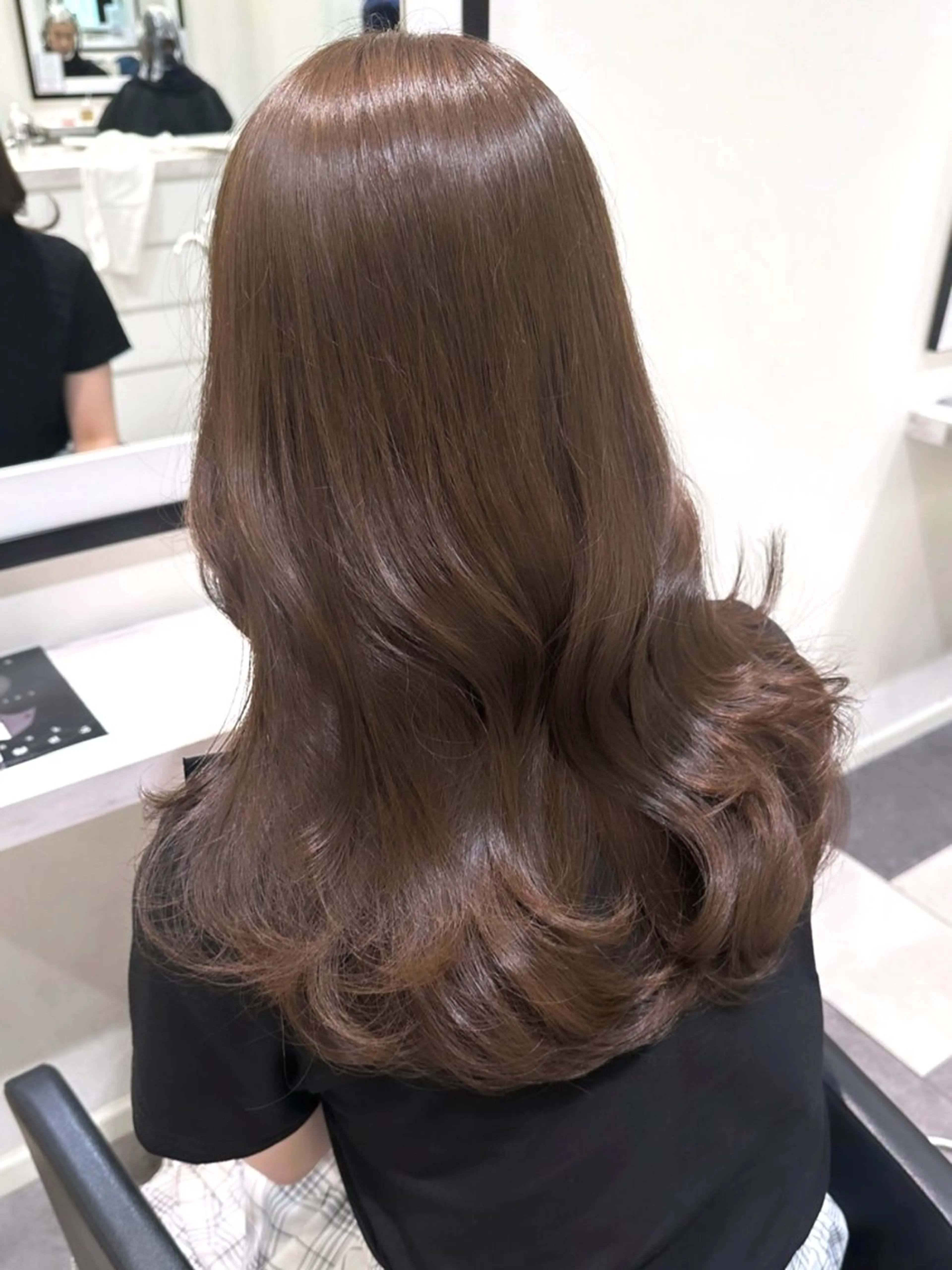 ロング 透明感カラー🫧×癒 しスパ鈴木思音のヘアスタイル