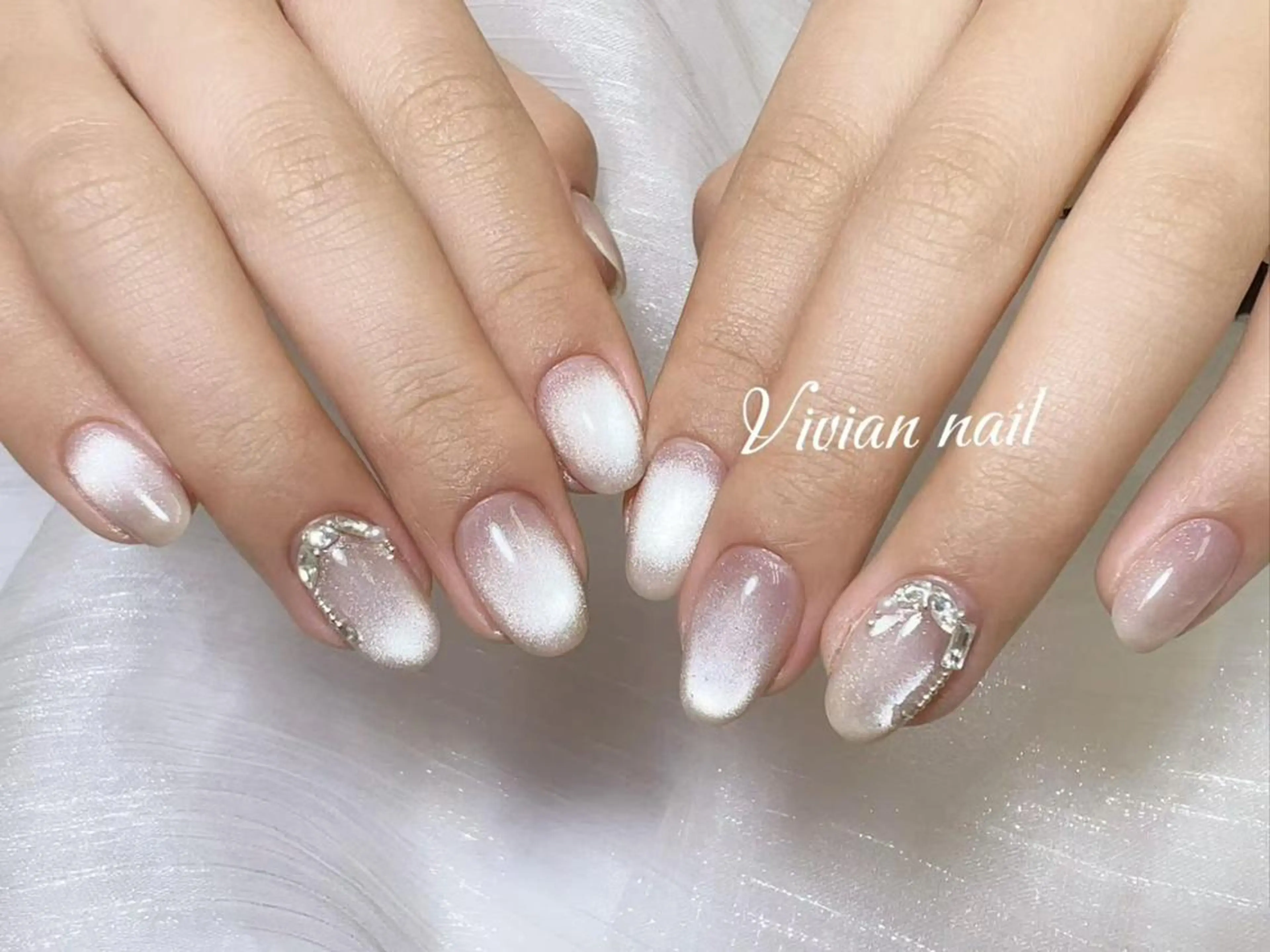 ネイル VIVIAN リサのネイルデザイン