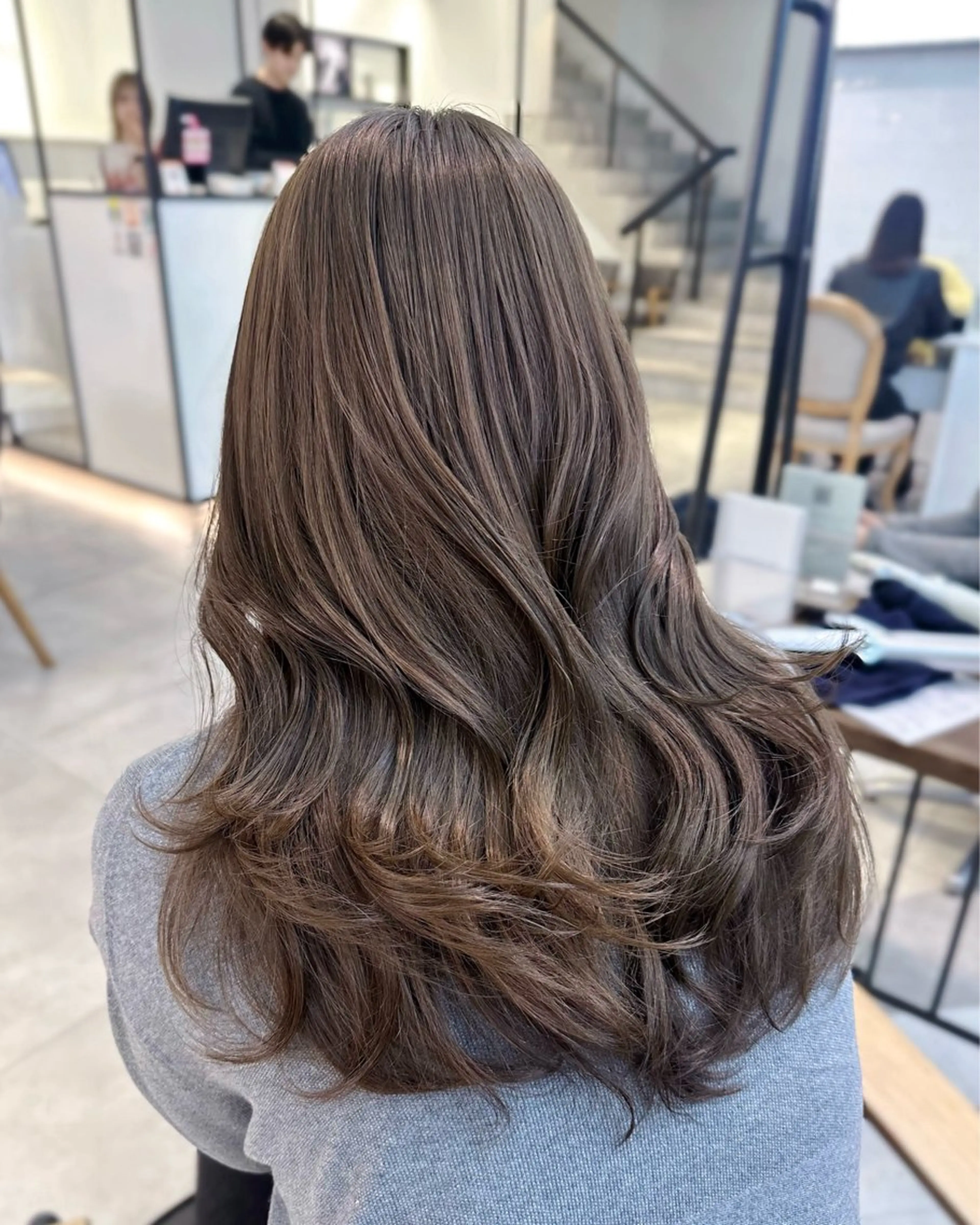 ロング カラー ヘアカラー 韓国ヘアメンズ・レデ ィース特化ミクのヘアスタイル