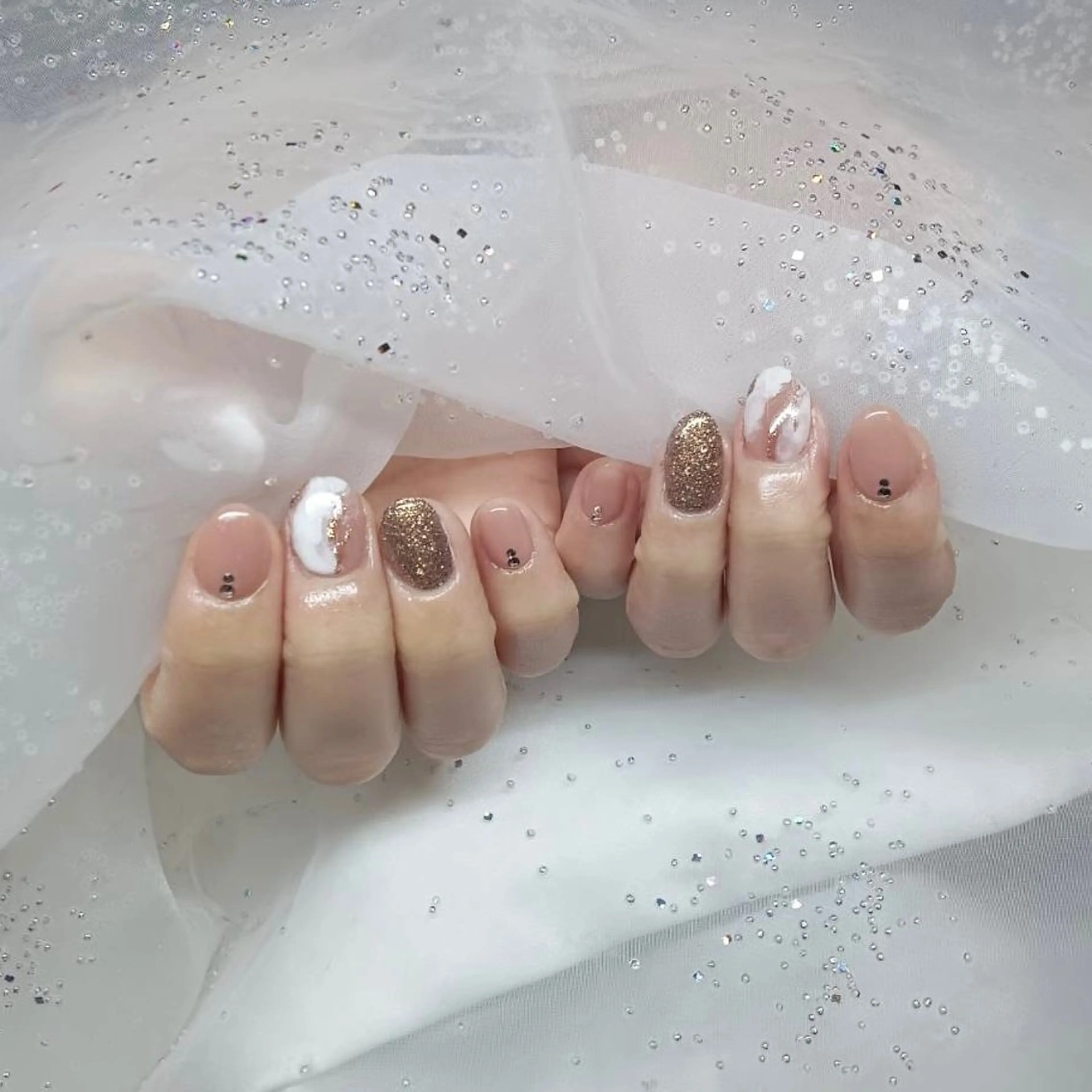 ネイル ハンドネイル 金井 奈々のネイルデザイン