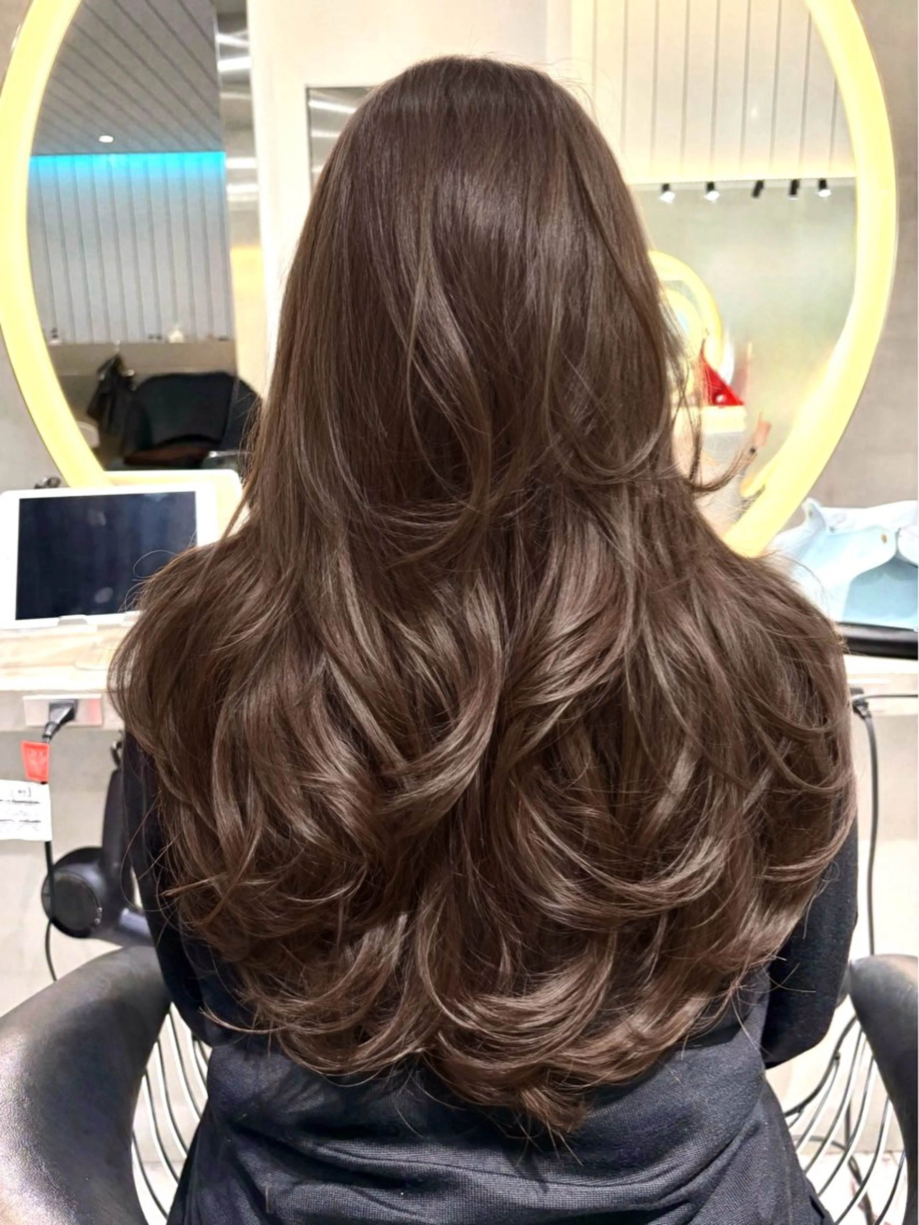 ロング レイヤーカット ヘアカラー 🎀透明感カラー shizuka🎀のヘアスタイル