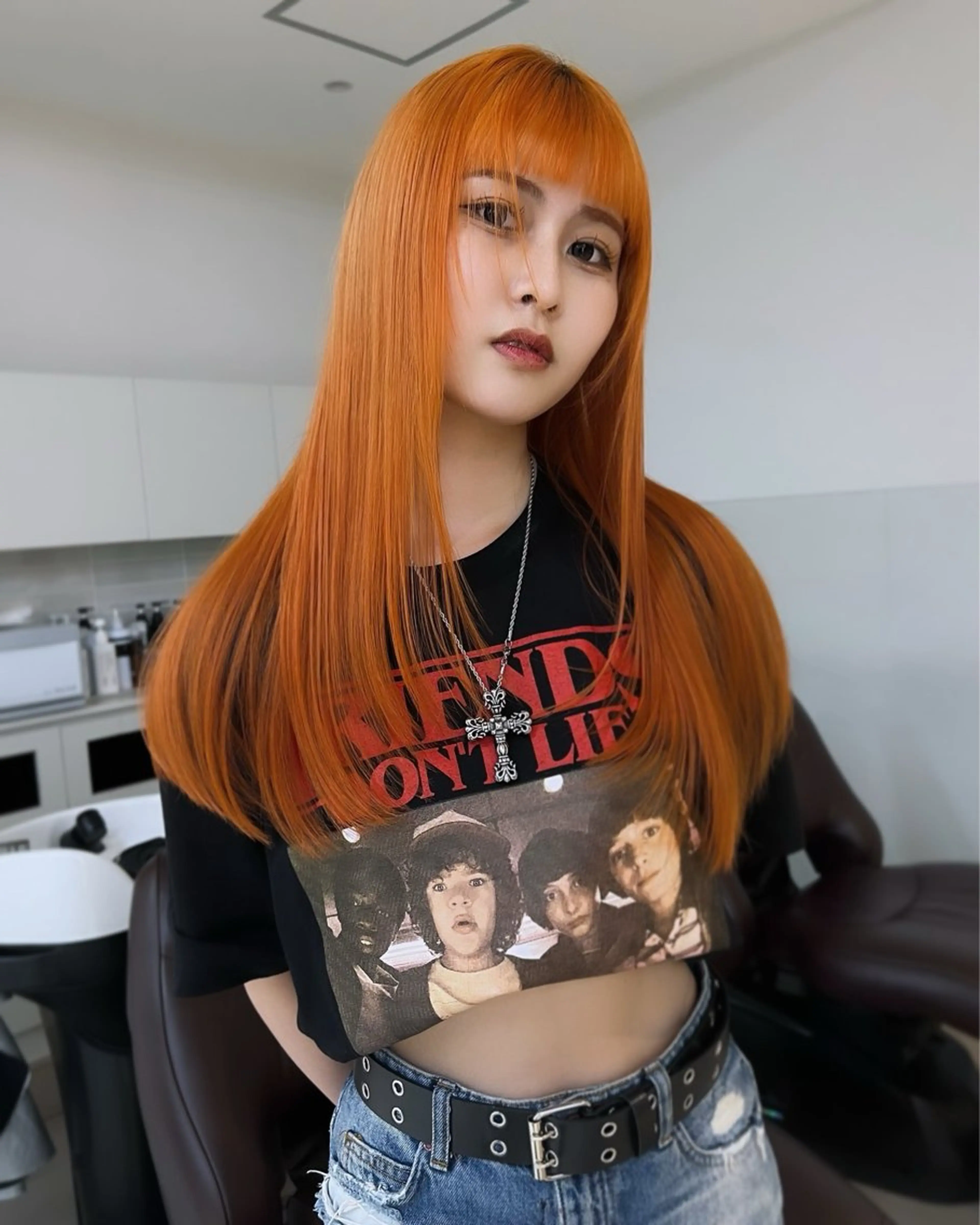 ミディアム カラー ブリーチ ブロンド ケアブリーチ 透明感カラー ダブルカラー レイヤー専門家 ダブルカラー修のヘアスタイル