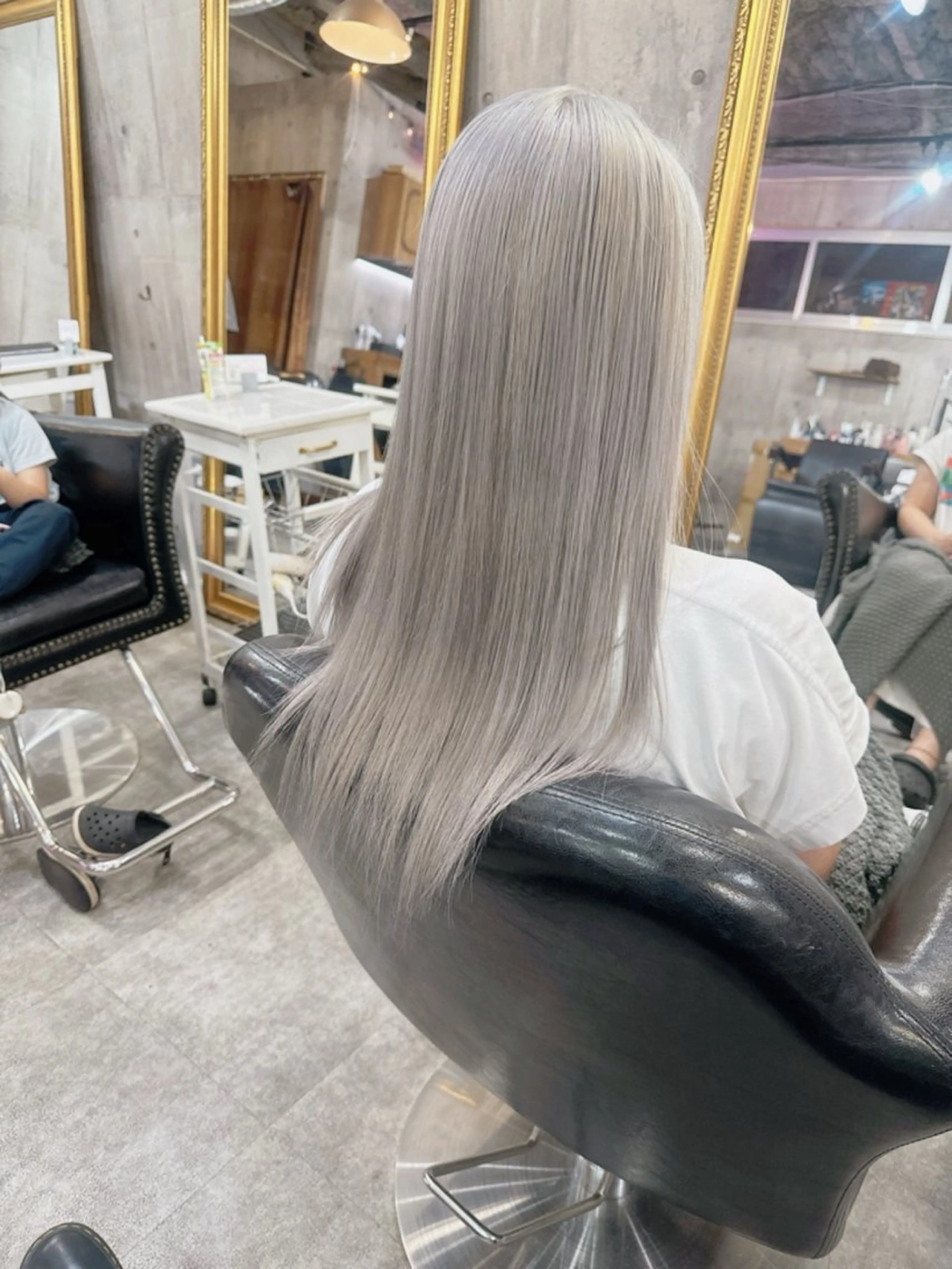 ロング カラー ヘアカラー ☀️ハイトーンボブ ☀️石川 海斗のヘアスタイル