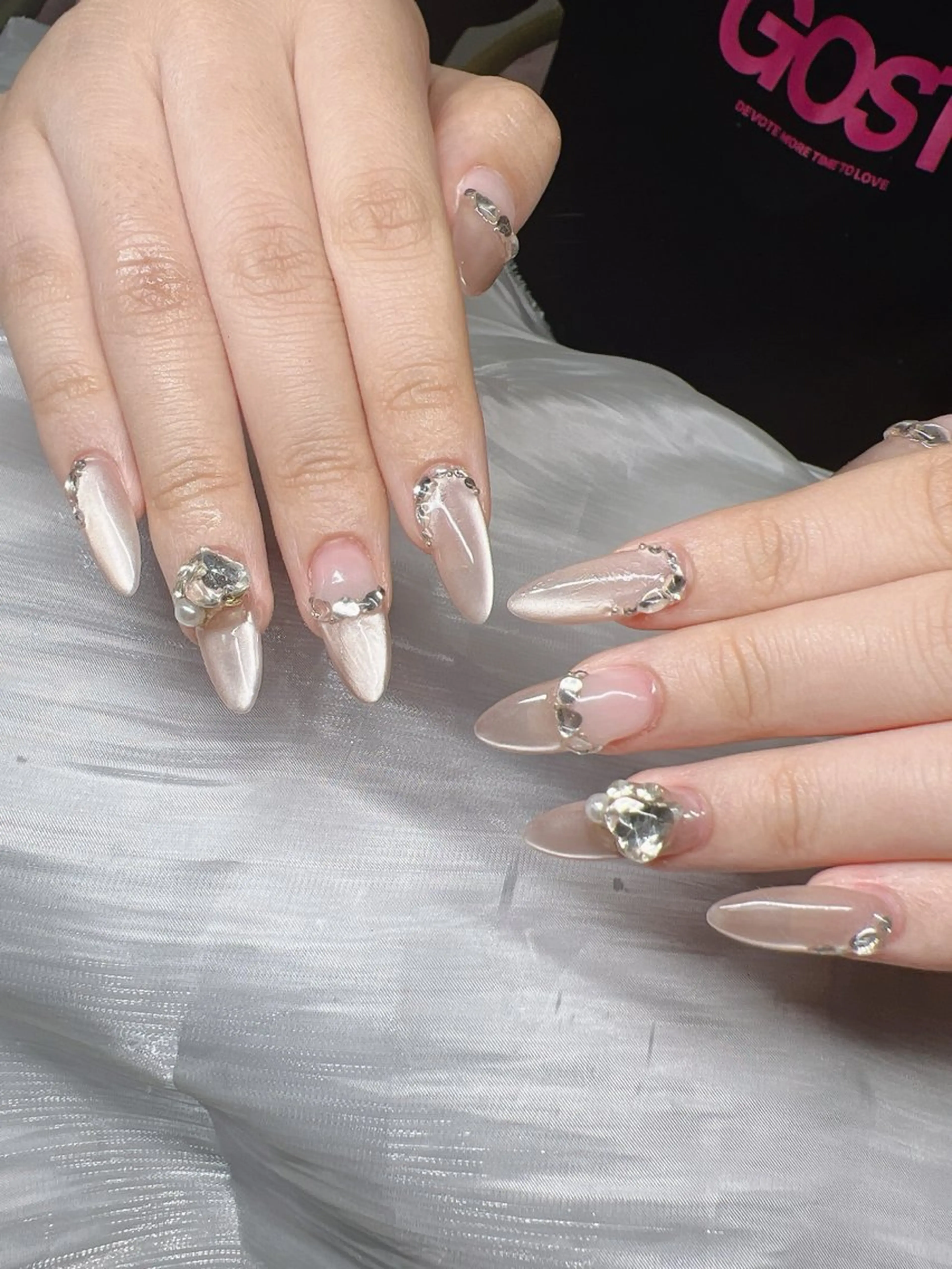 ネイル ハンドネイル Lee Nailsのネイルデザイン