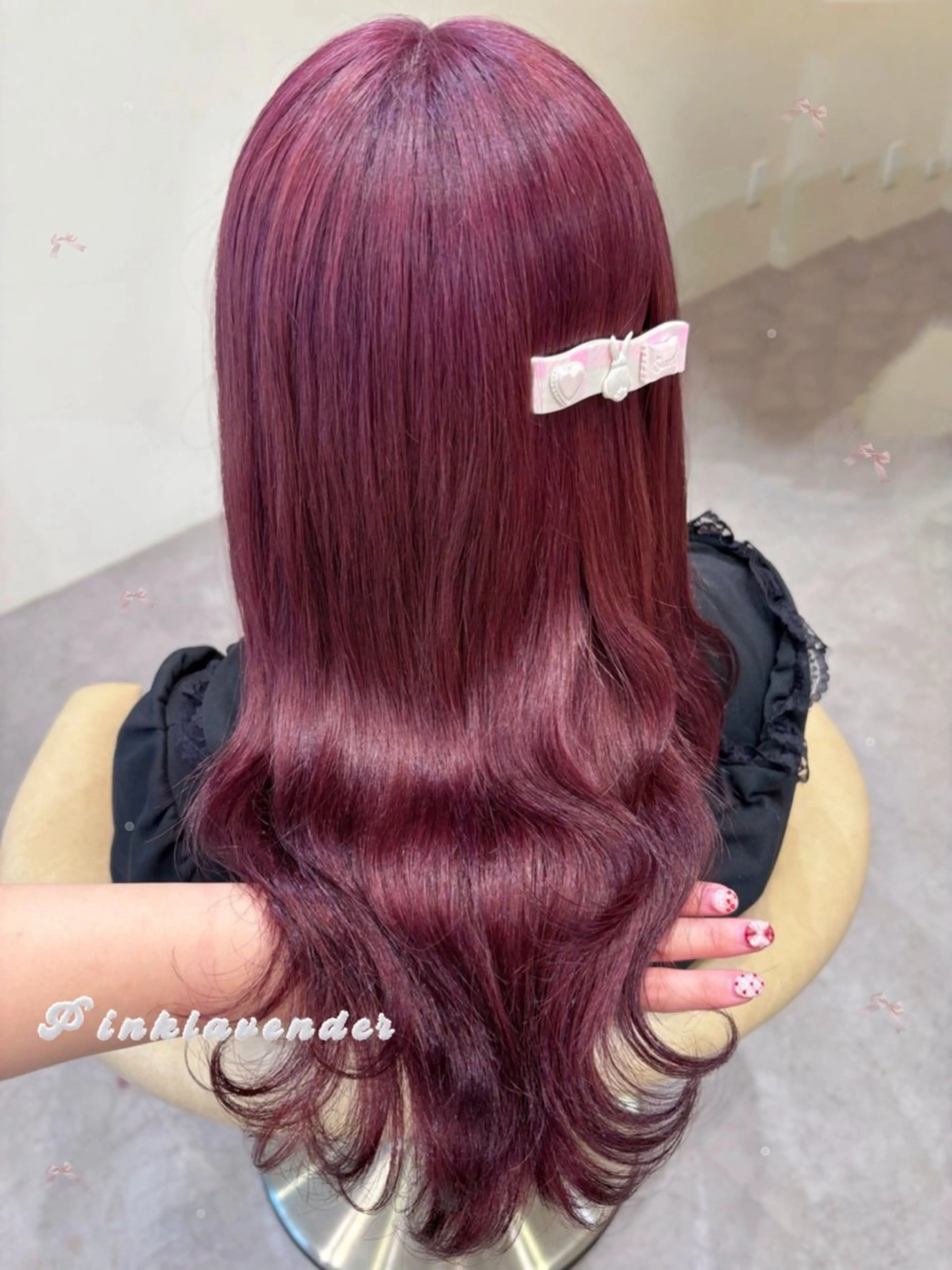 ロング カラー ブリーチ ラベンダーカラー ピンクカラー ピンクラベンダー カット ヘアカラー トリートメント 艶暗髪 ピンクカラー 似合わせカット 栄のヘアスタイル