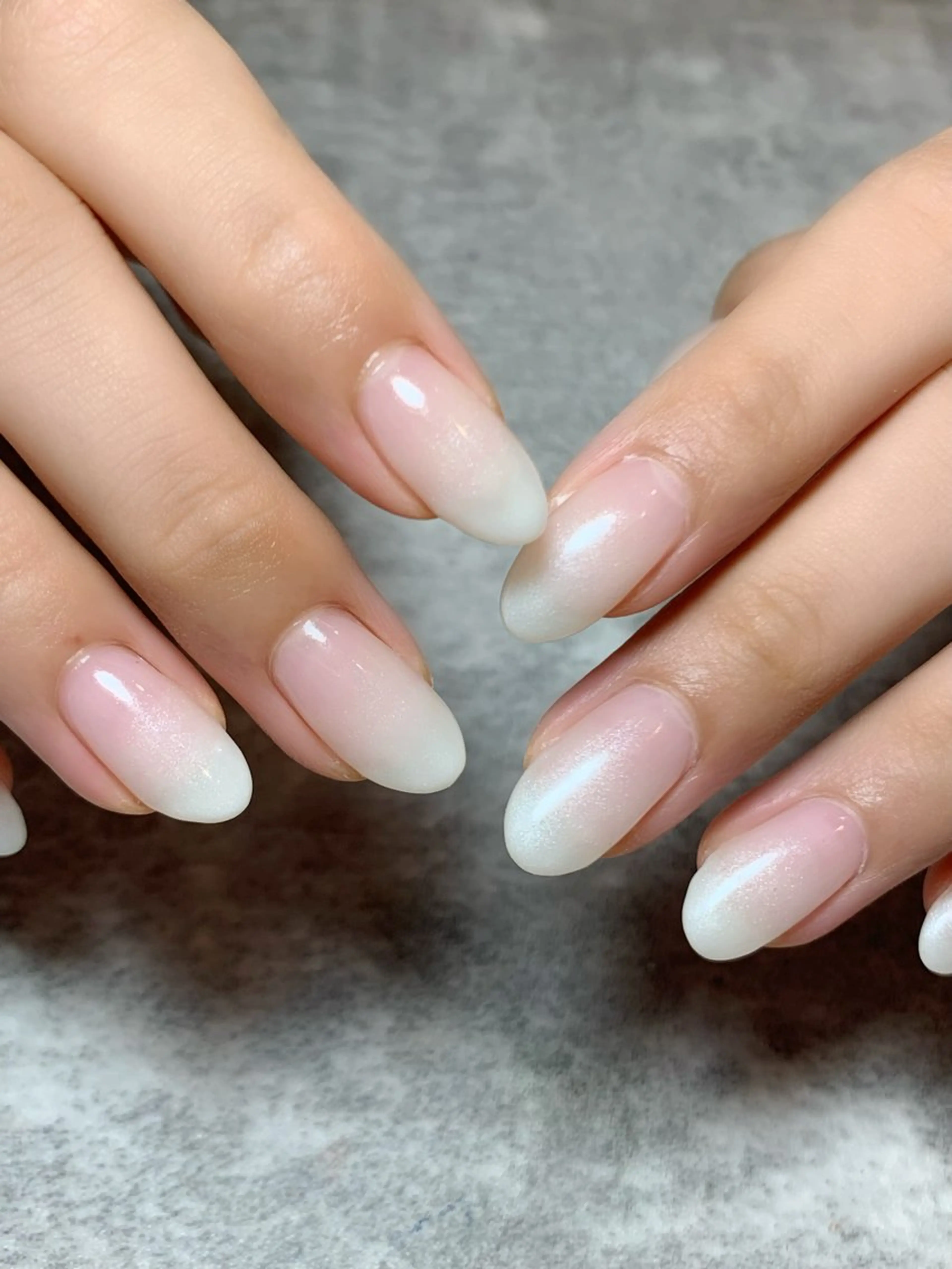 ネイル クリアネイル グラデーション ラメ(グリッター) 【ANEMONA】 NIHOのマツエク・マツパデザイン