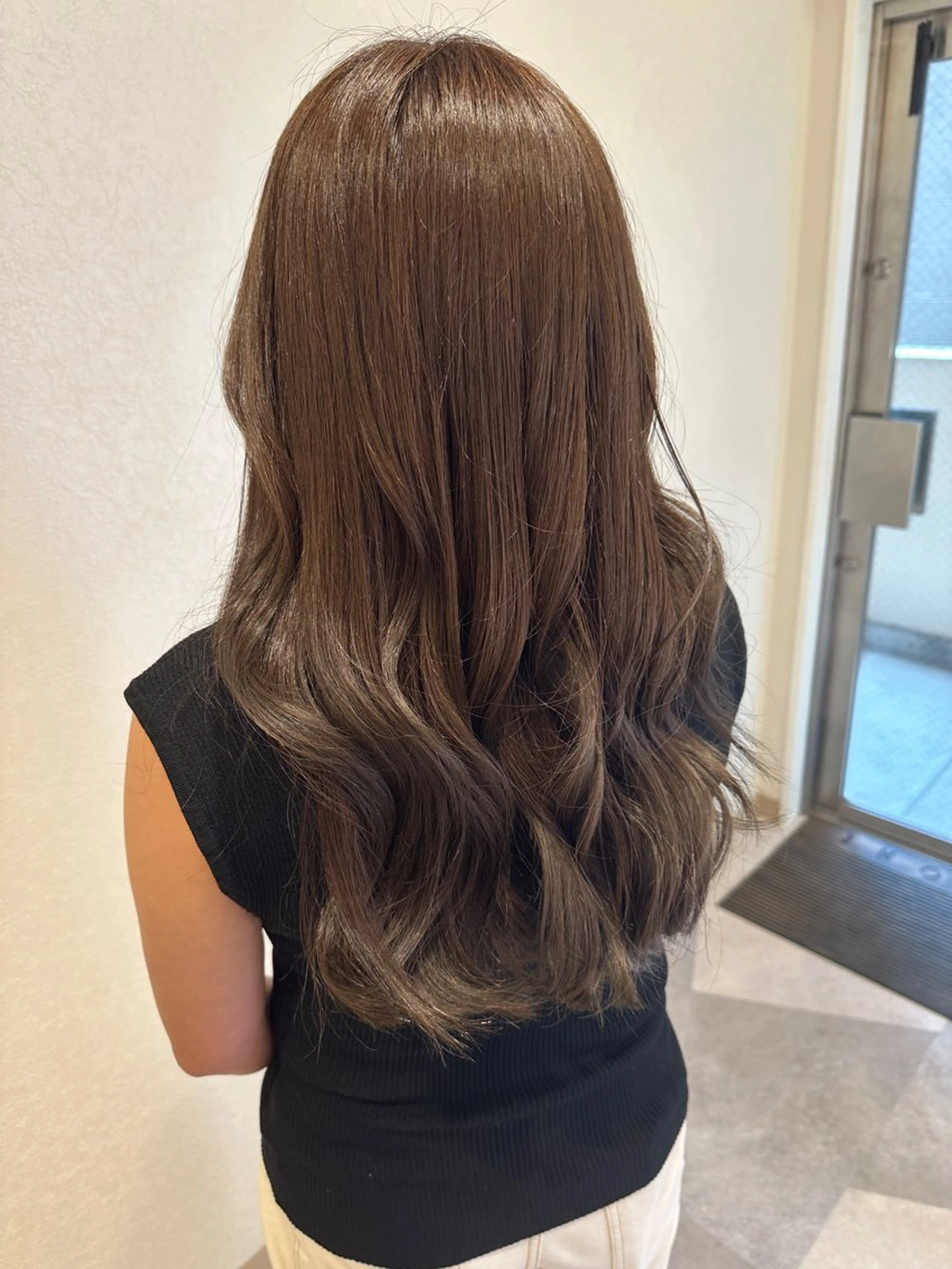 ロング カラー 梅田 怜のヘアスタイル