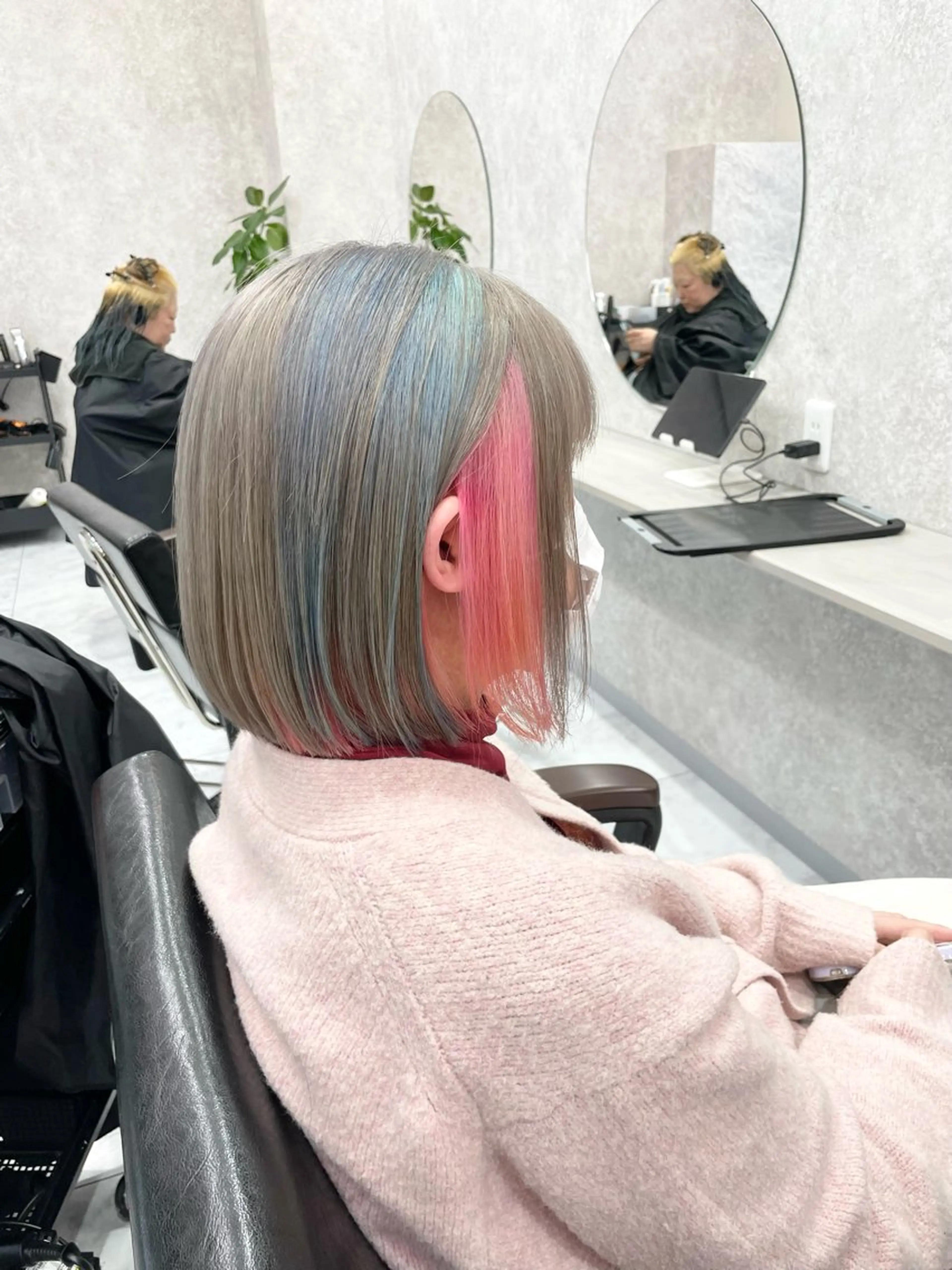 ショート 🦋ハイトーン🦋 石山 希理🦋のヘアスタイル