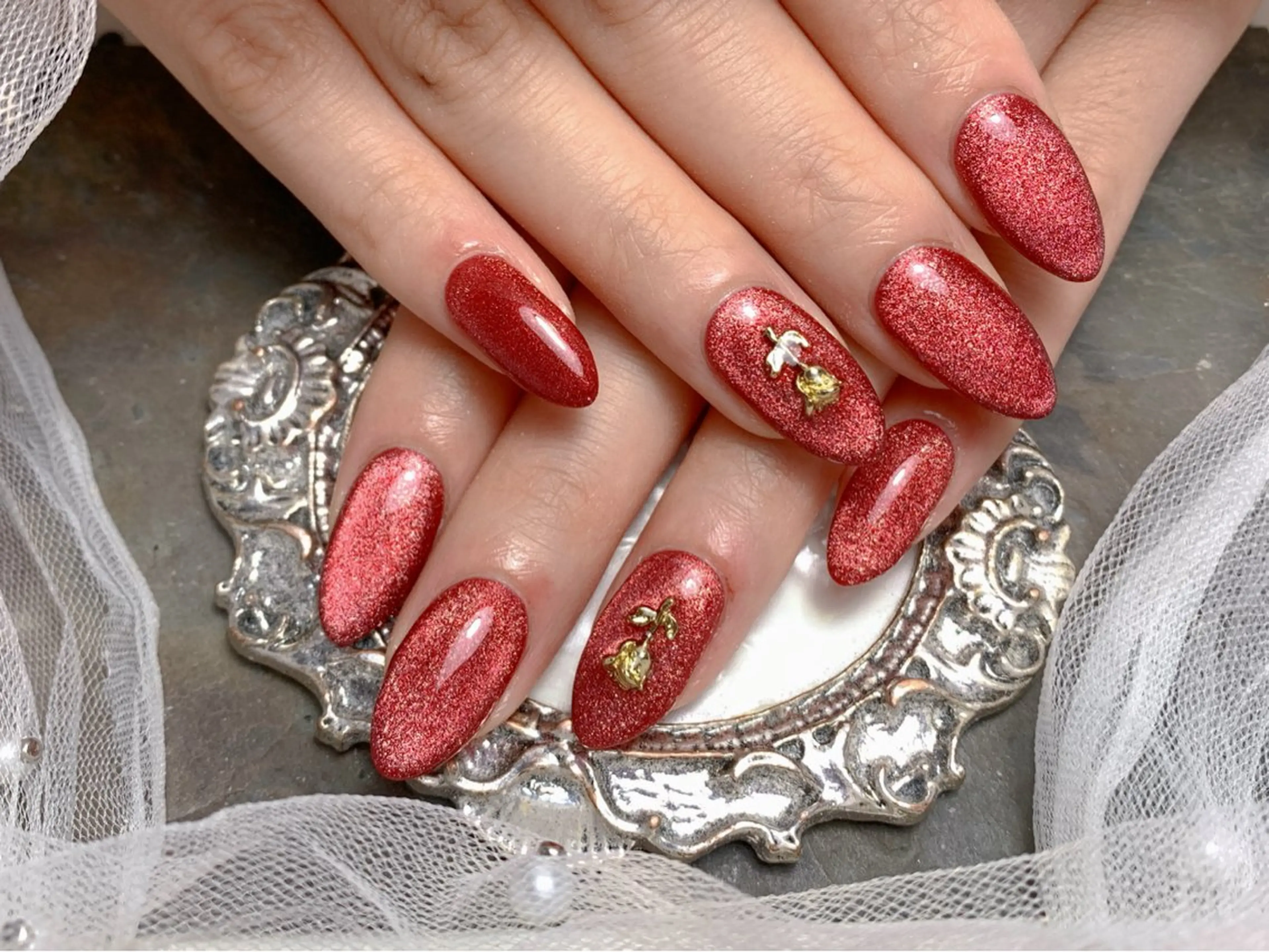 ネイル ハンドネイル マジック ミラーのネイルデザイン