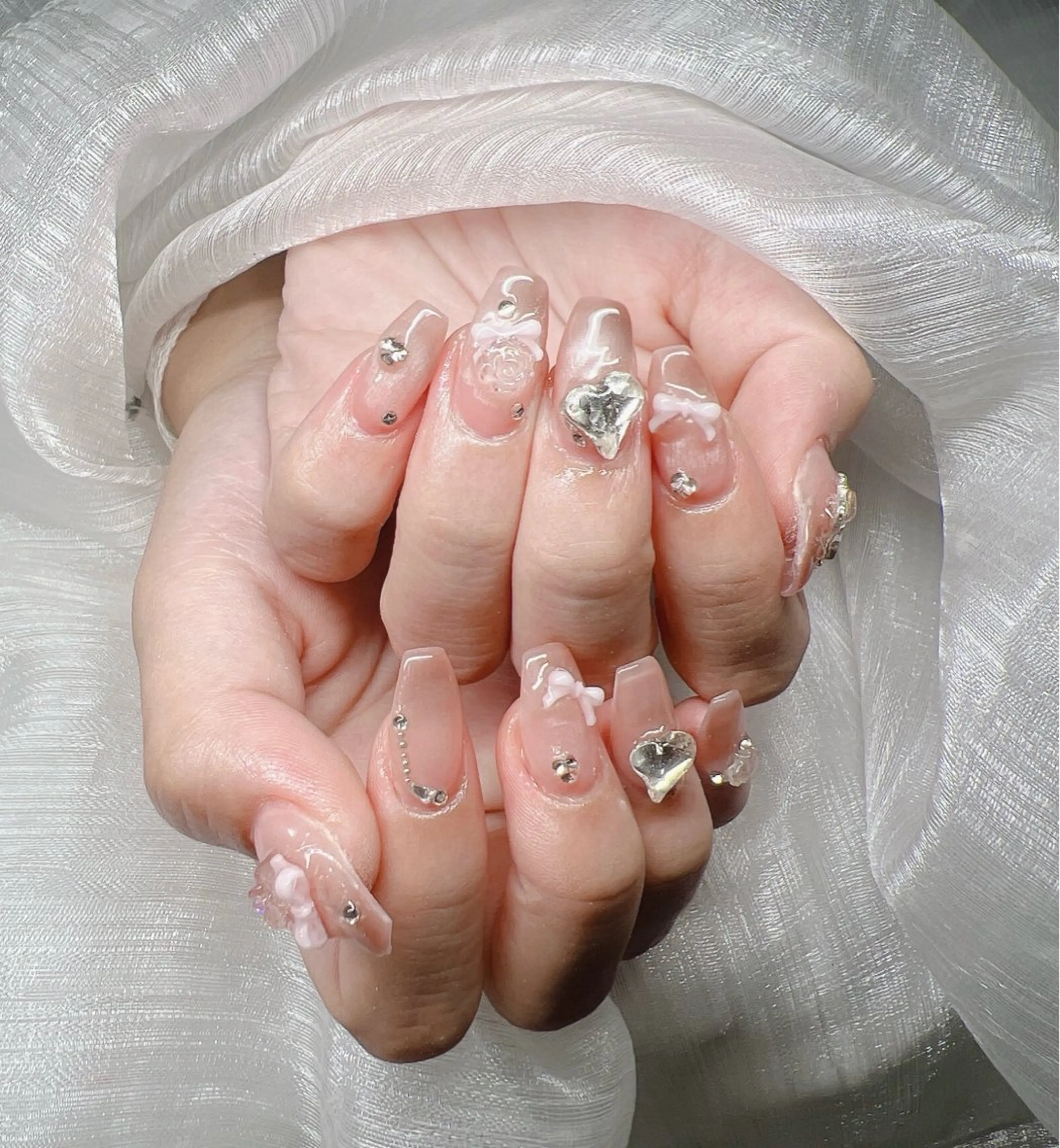 ネイル ハンドネイル Lee Nailsのネイルデザイン