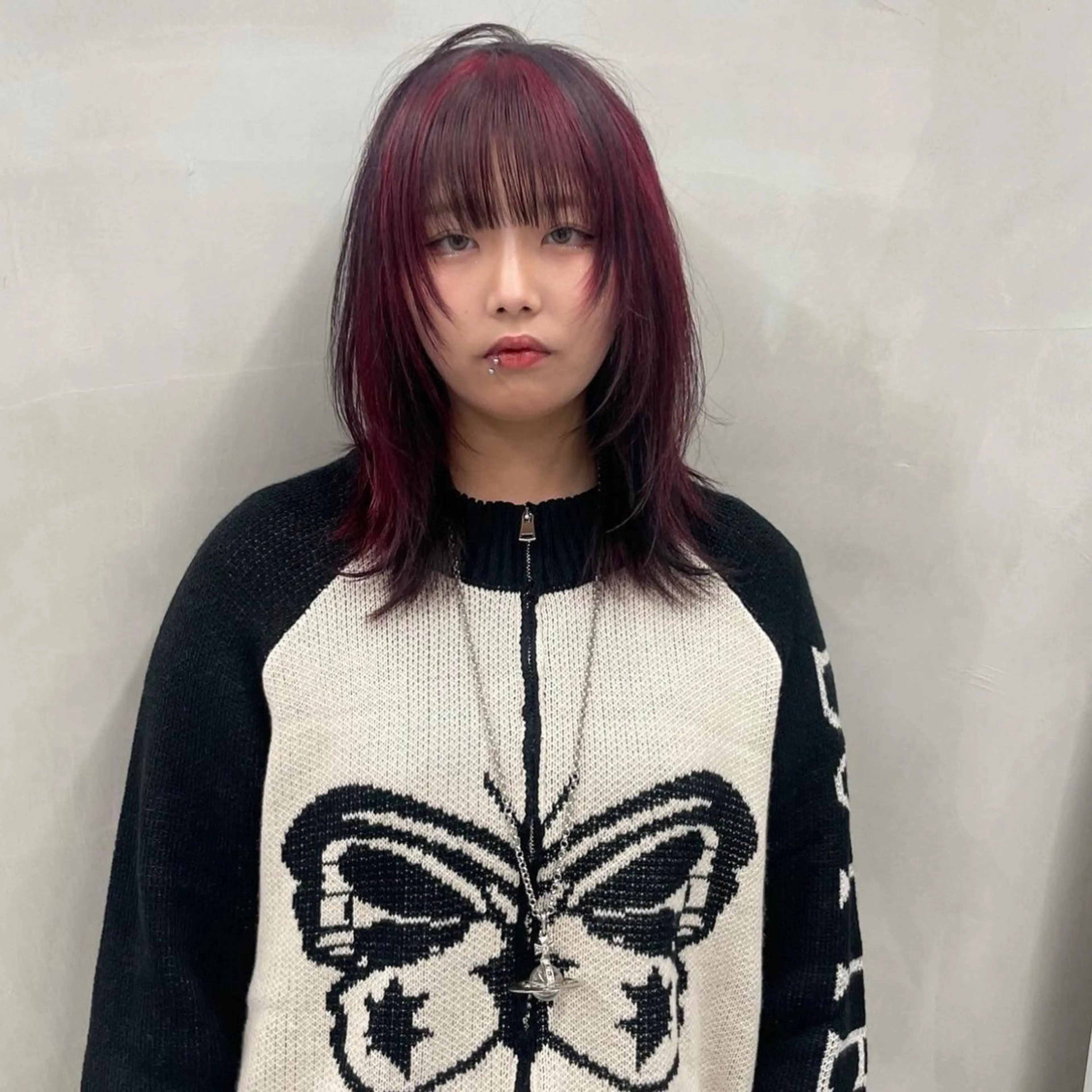 ミディアム カラー カット ヘアカラー ブロンド/ブリーチ 【SITY.】のヘアスタイル