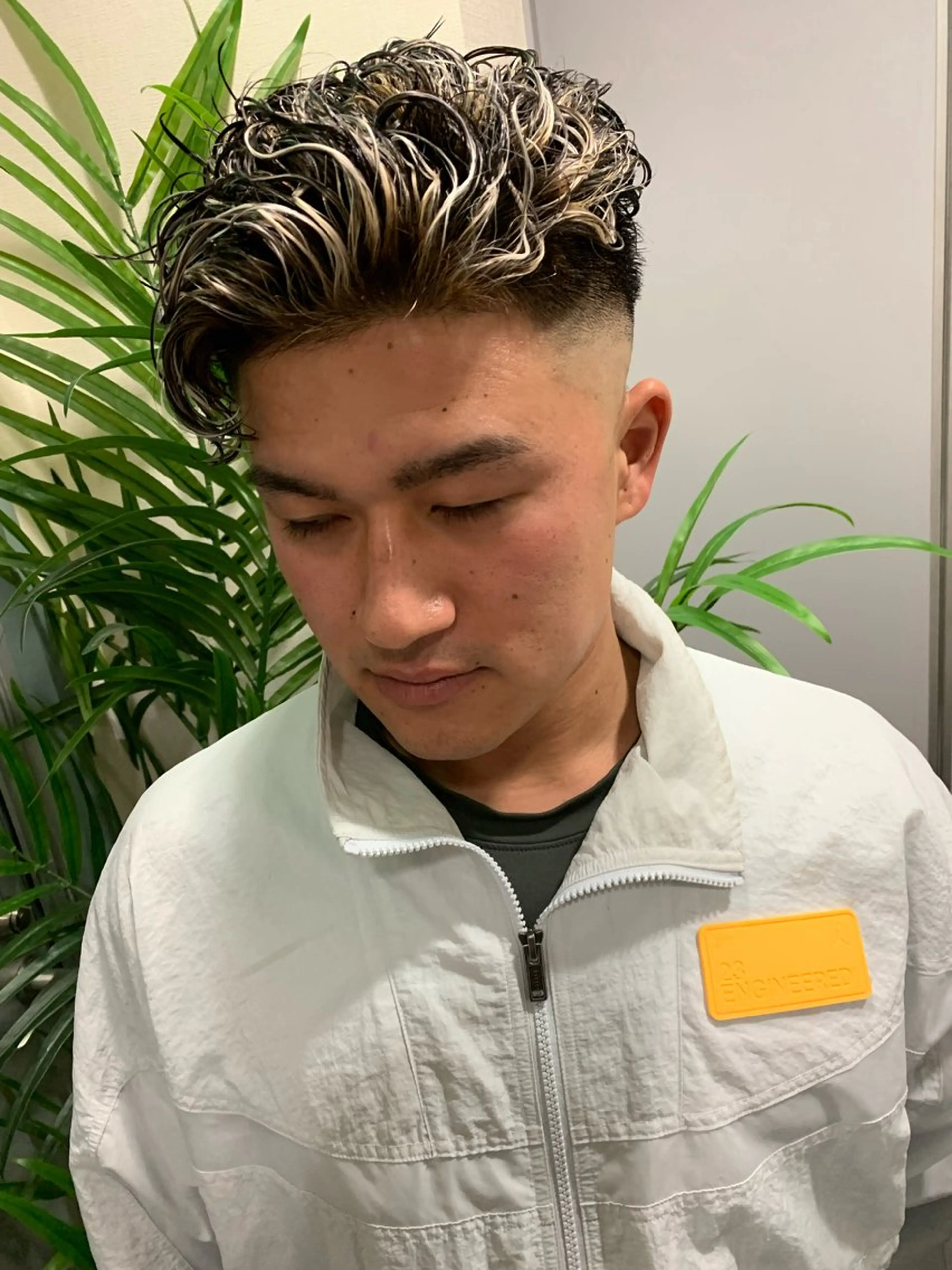 ショート カラー パーマ ハイライトカラー ハイライト カット ヘアカラー パーマ ヘアセット カラーなら川嶋宏旭✨ salonLEPIAのヘアスタイル