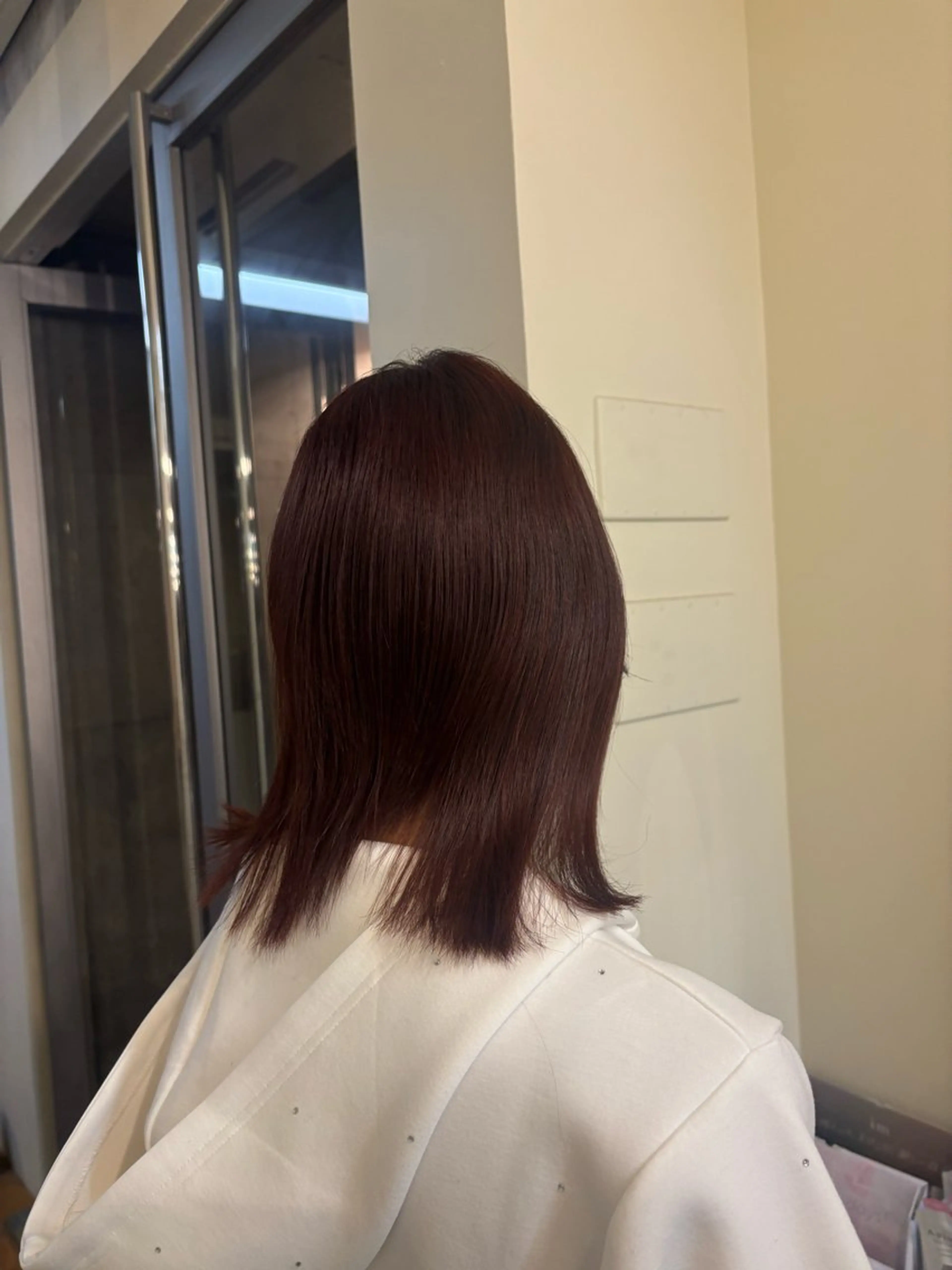 ミディアム カラー 透明感/暖色カラー ミウのヘアスタイル