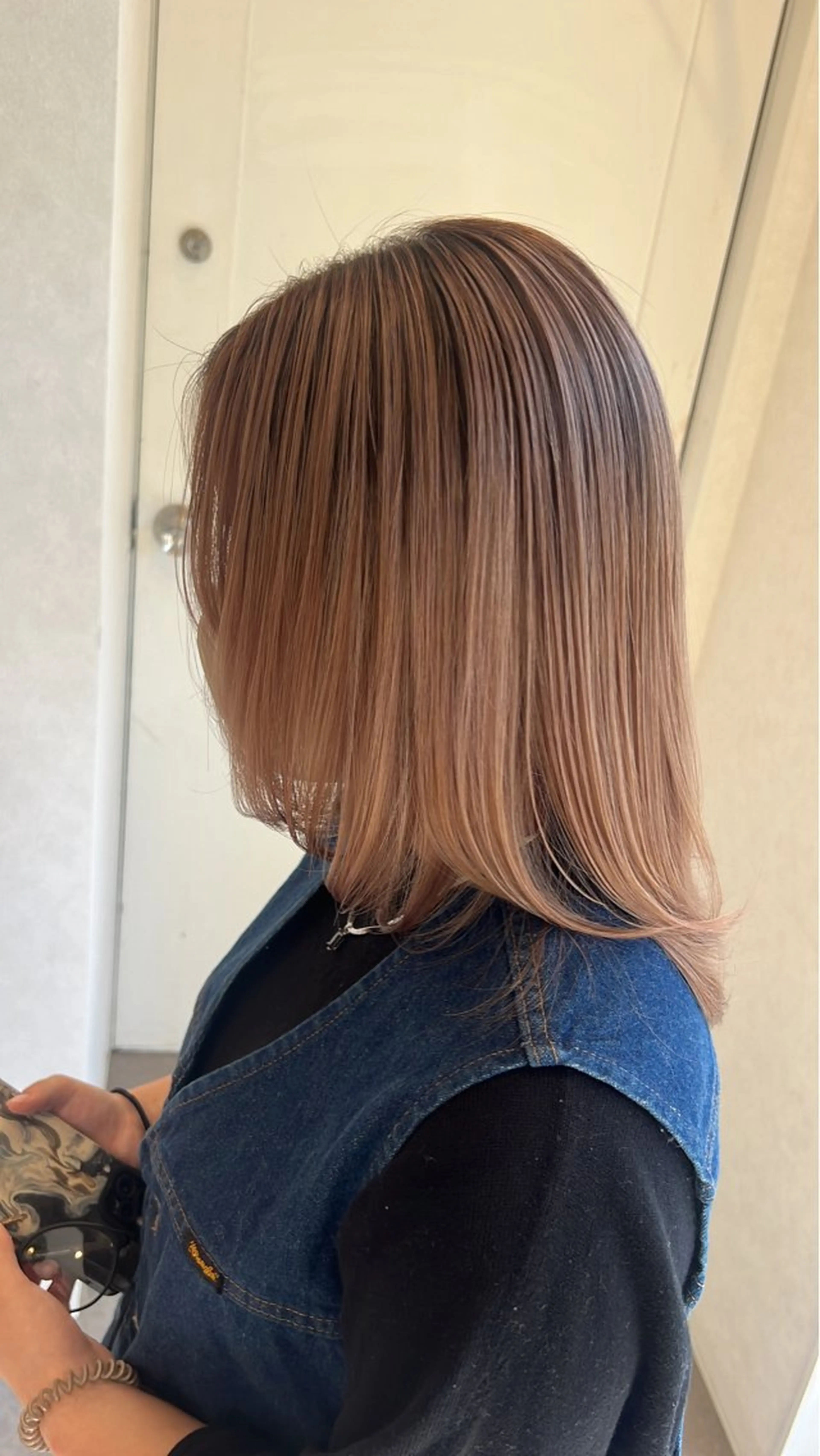 ミディアム たかはし るなのヘアスタイル