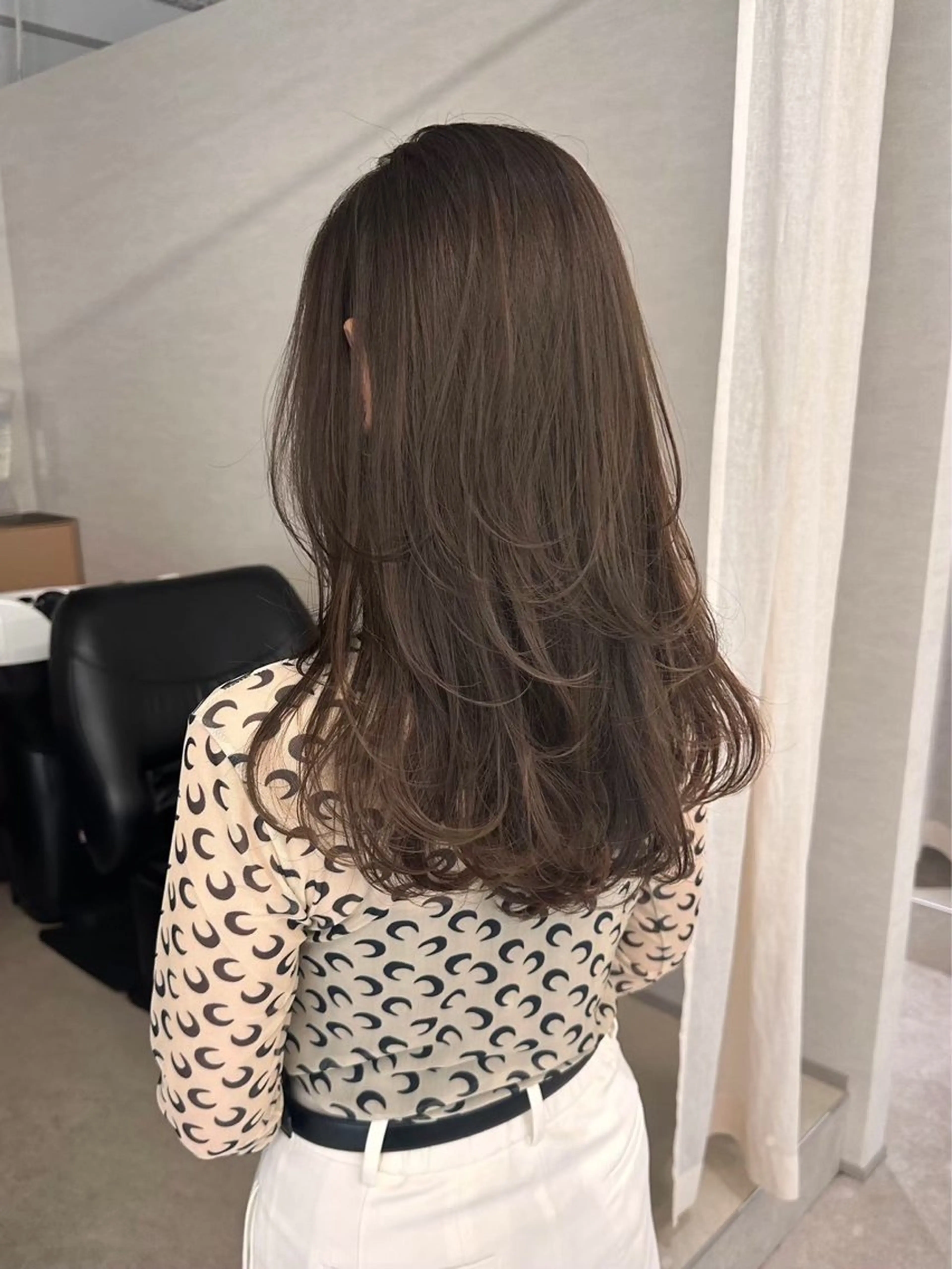 【🌈人気No.1🪐】✂️前髪カット✂️➕✨似合わせ透明感カラー✨➕うる艶トリートメント🫧【ロング料金なし】の写真