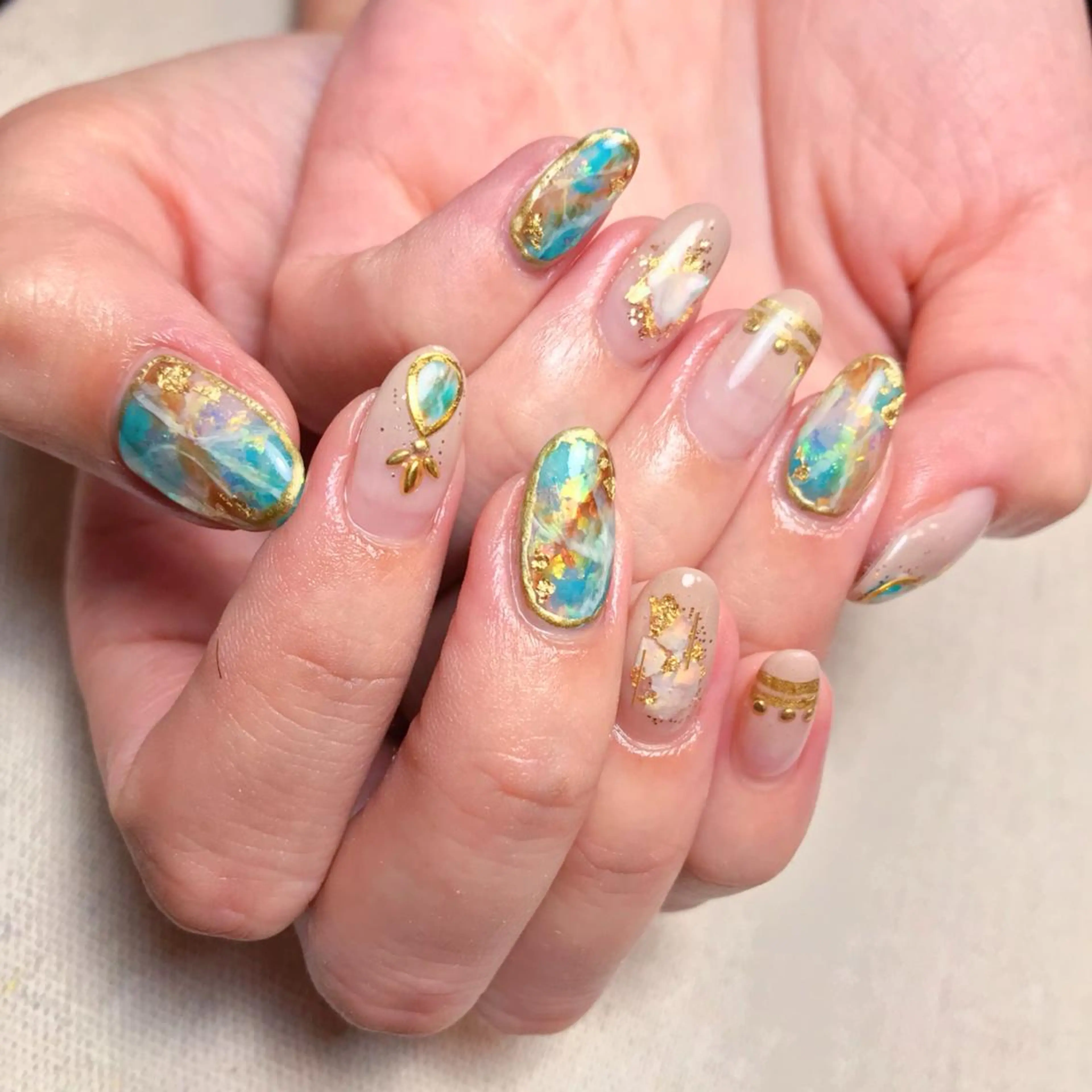 ネイル ハンドネイル 💅chainail _aiのネイルデザイン