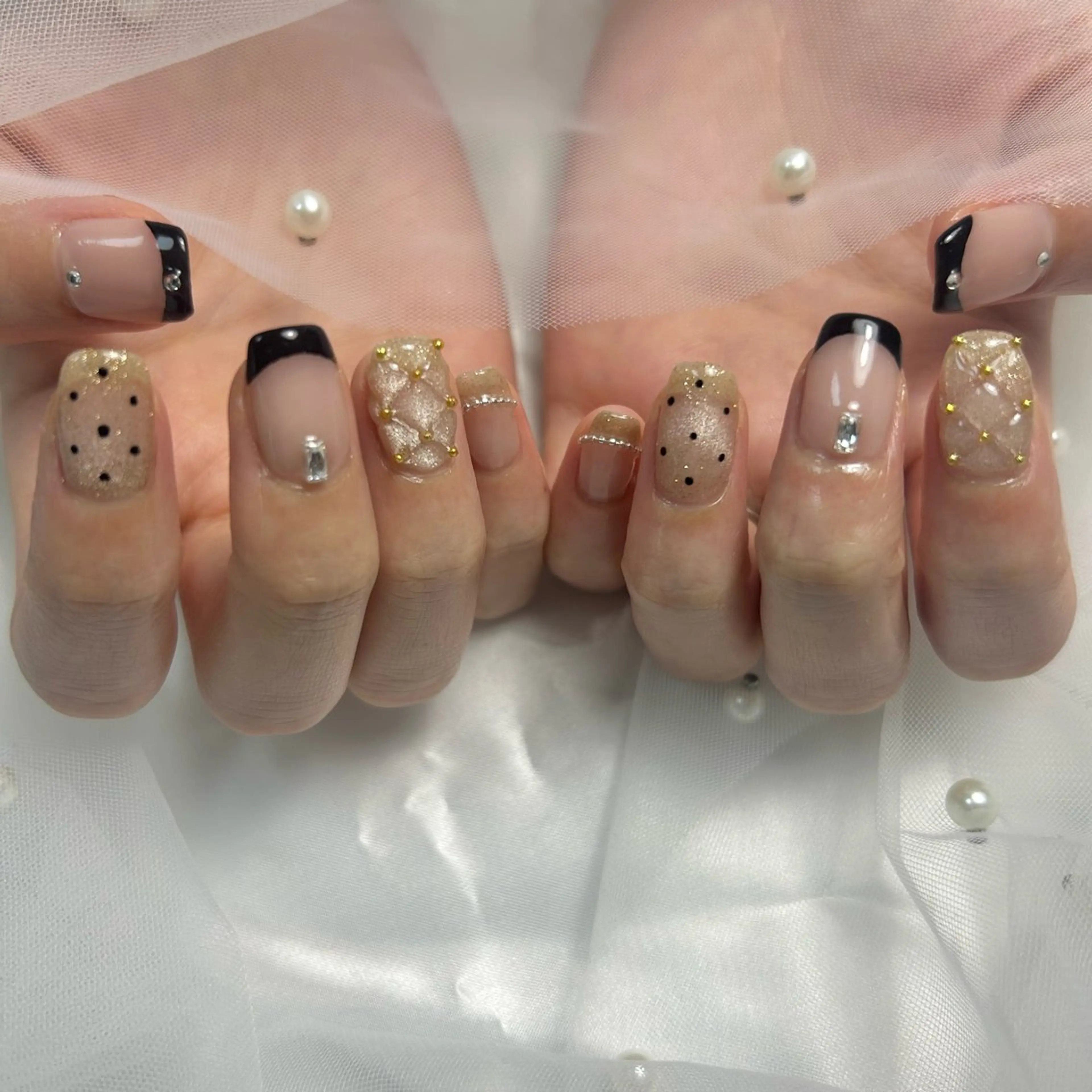 ネイル ドット フレンチネイル cee. ckikakoのネイルデザイン