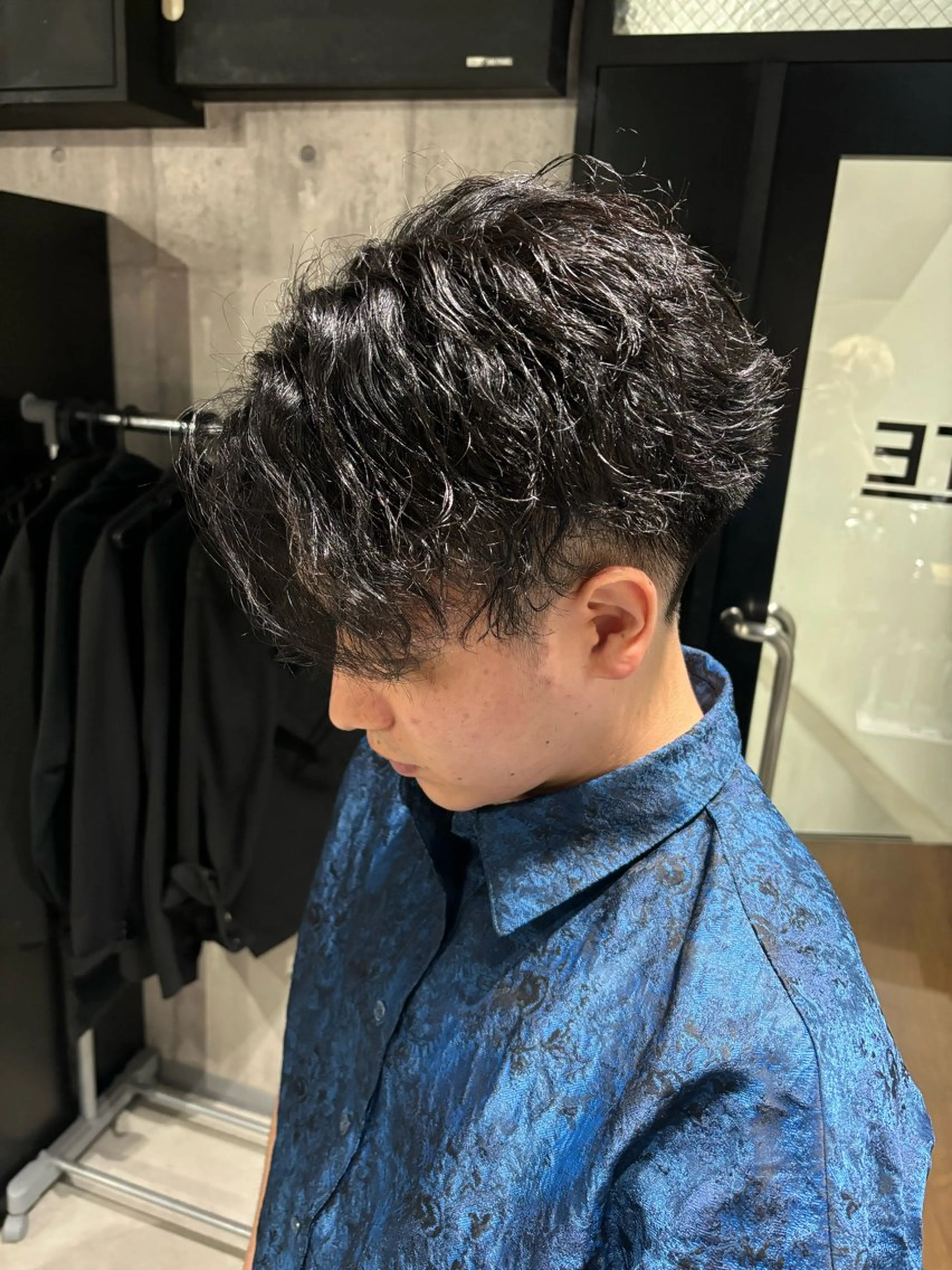 パーマ メンズ _WHITE / KENTOのヘアスタイル