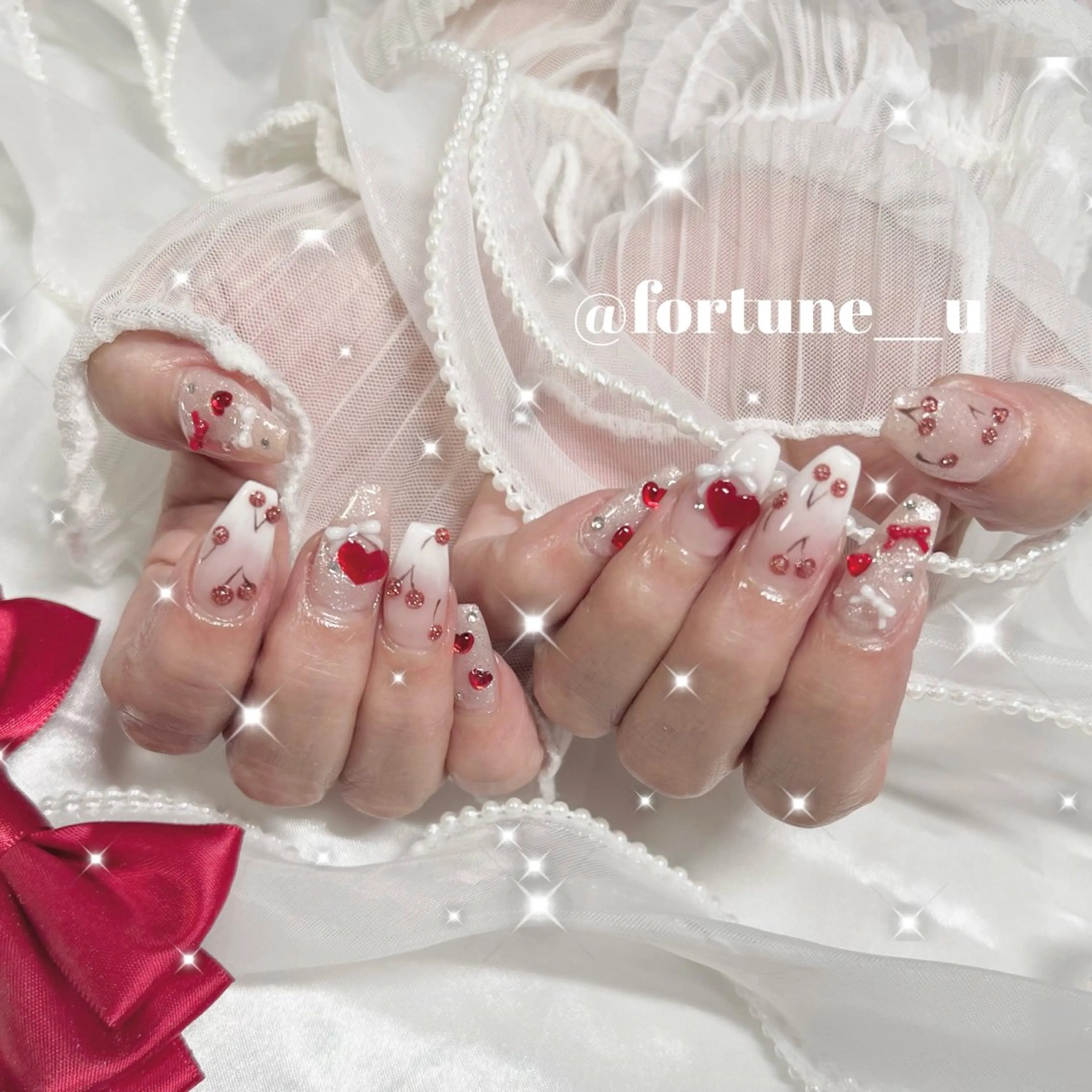 ネイル ガーリー 韓国ネイル 持ち込み オフィスネイル ピンク 💜✩.* Yuuna💜のネイルデザイン