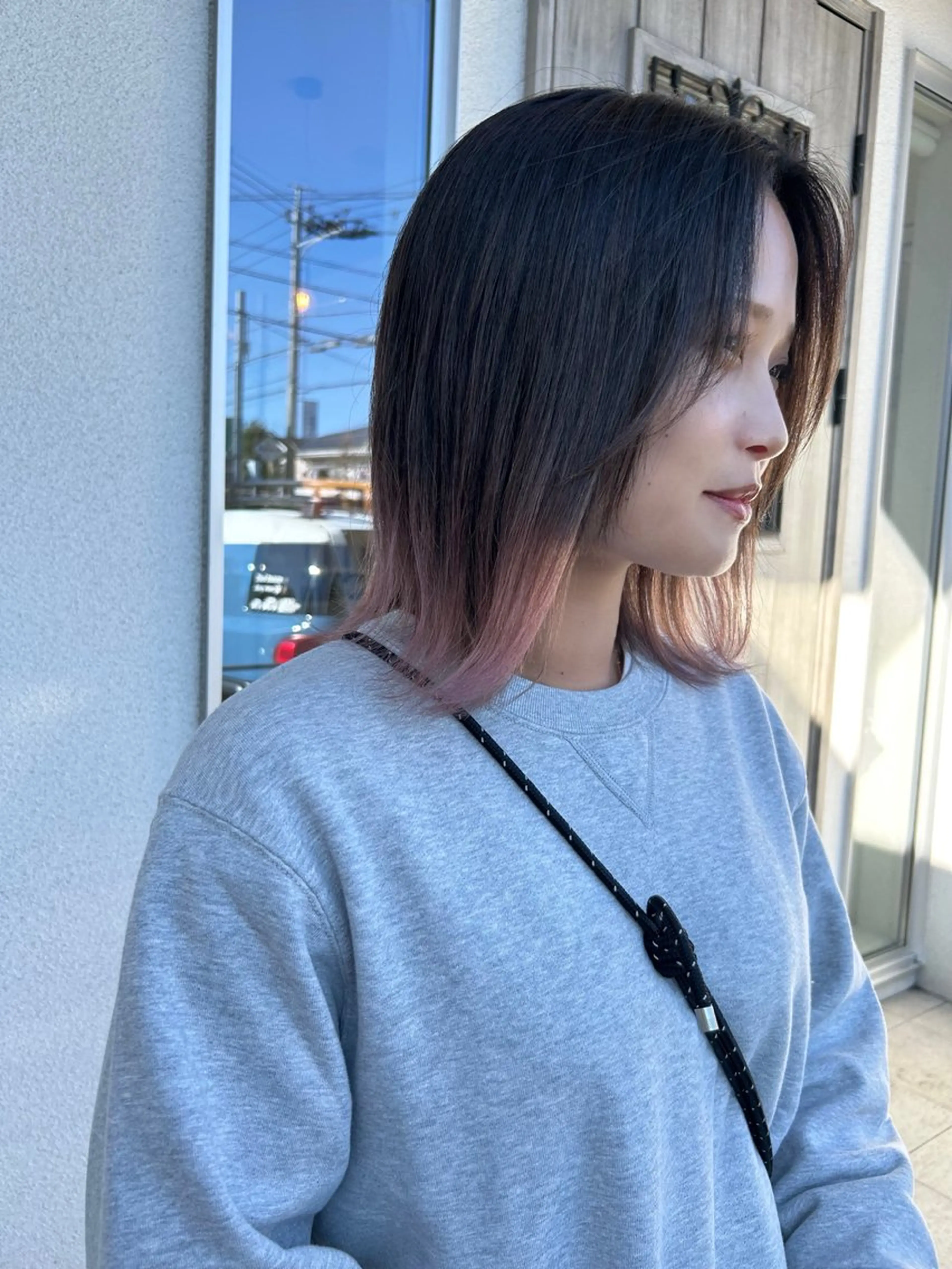 ミディアム カラー 神谷 凪のヘアスタイル