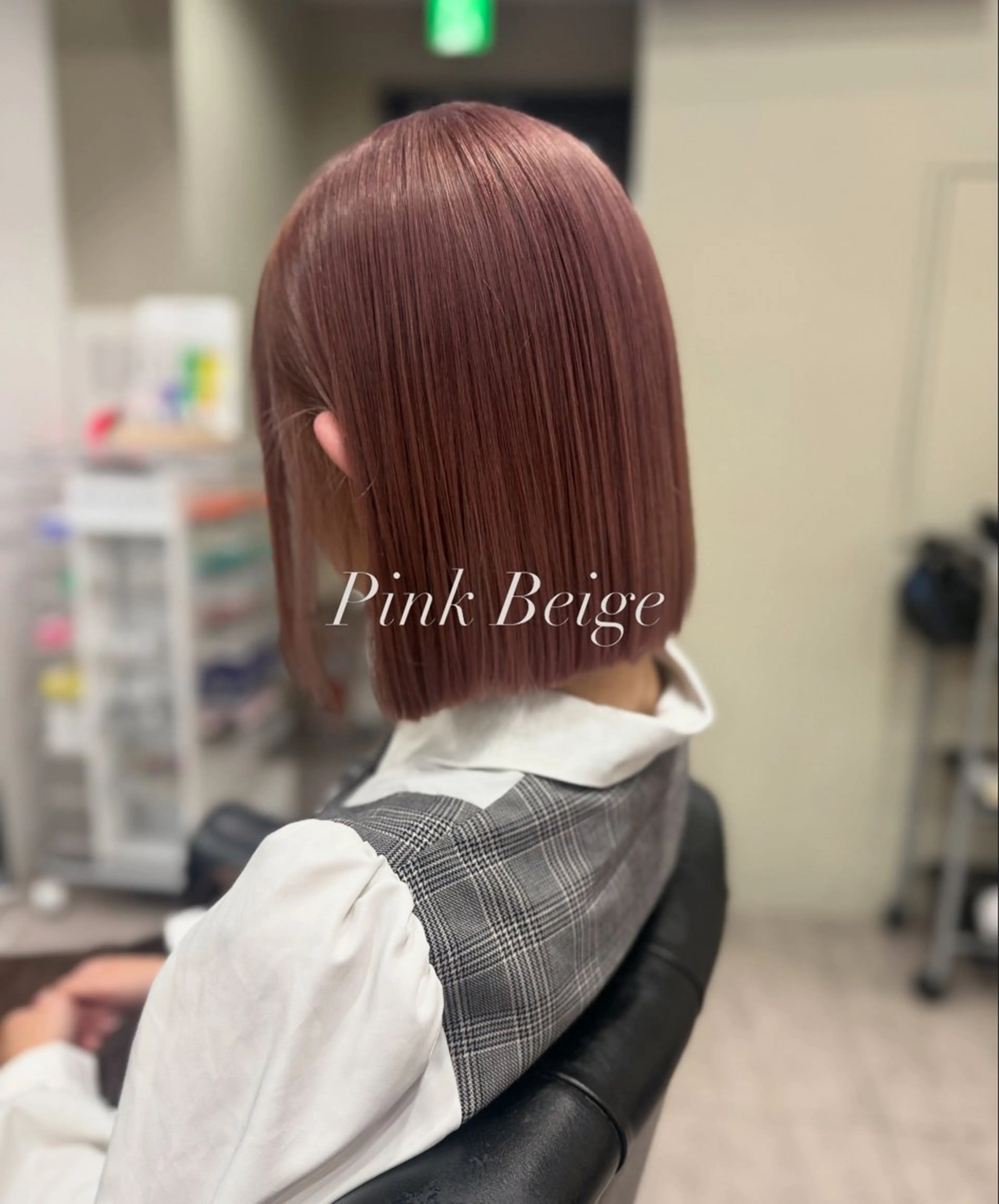 ショート カラー 切りっぱなしボブ ベージュカラー ブリーチ 透明感カラー ピンクカラー カット ヘアカラー ハイトーン/エクステ 横浜/RIEのヘアスタイル