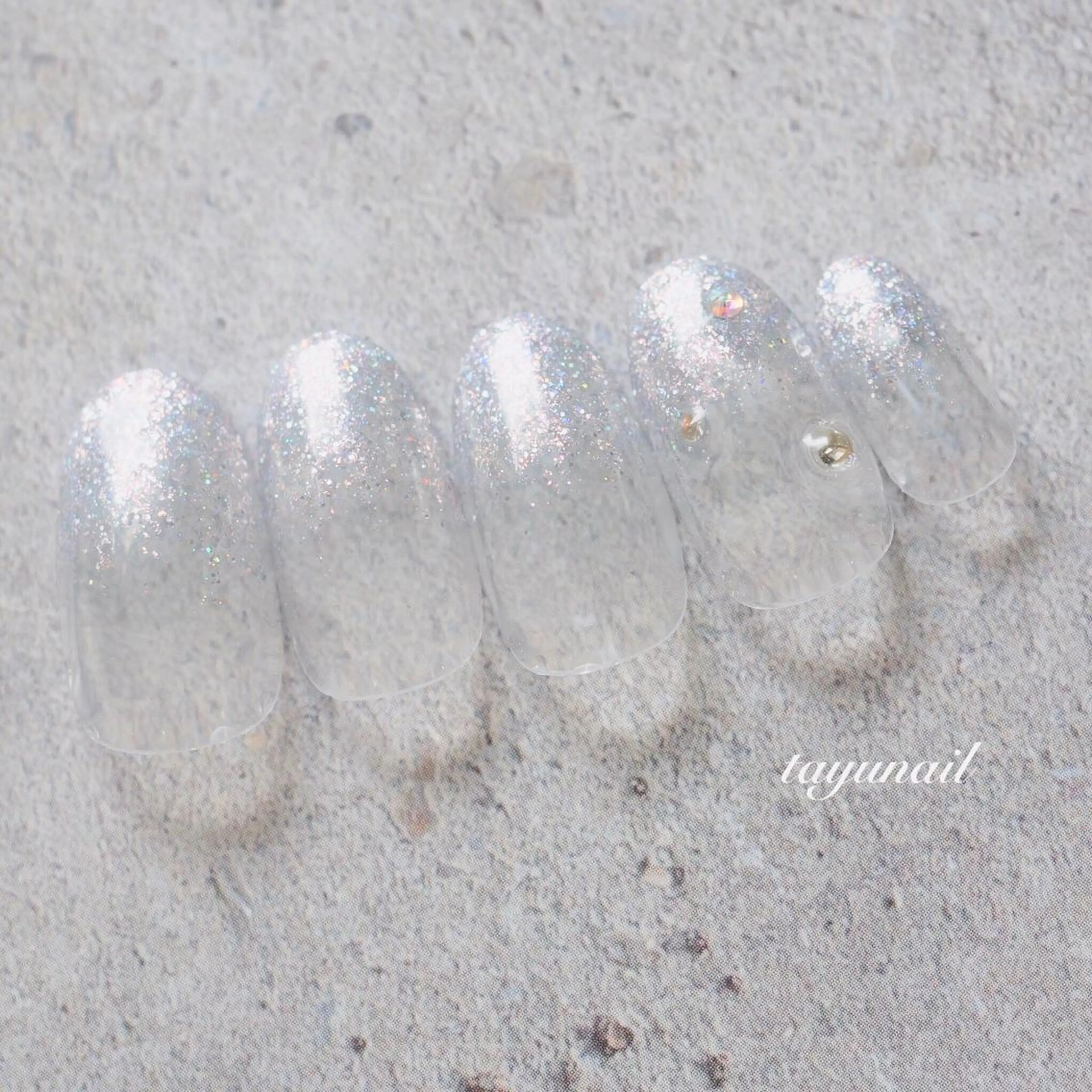 ネイル アートネイル ジェルネイル グラデーション ラメ(グリッター) ラメグラデーション ハンドネイル ネイルサロン 【たゆnail】のネイルデザイン