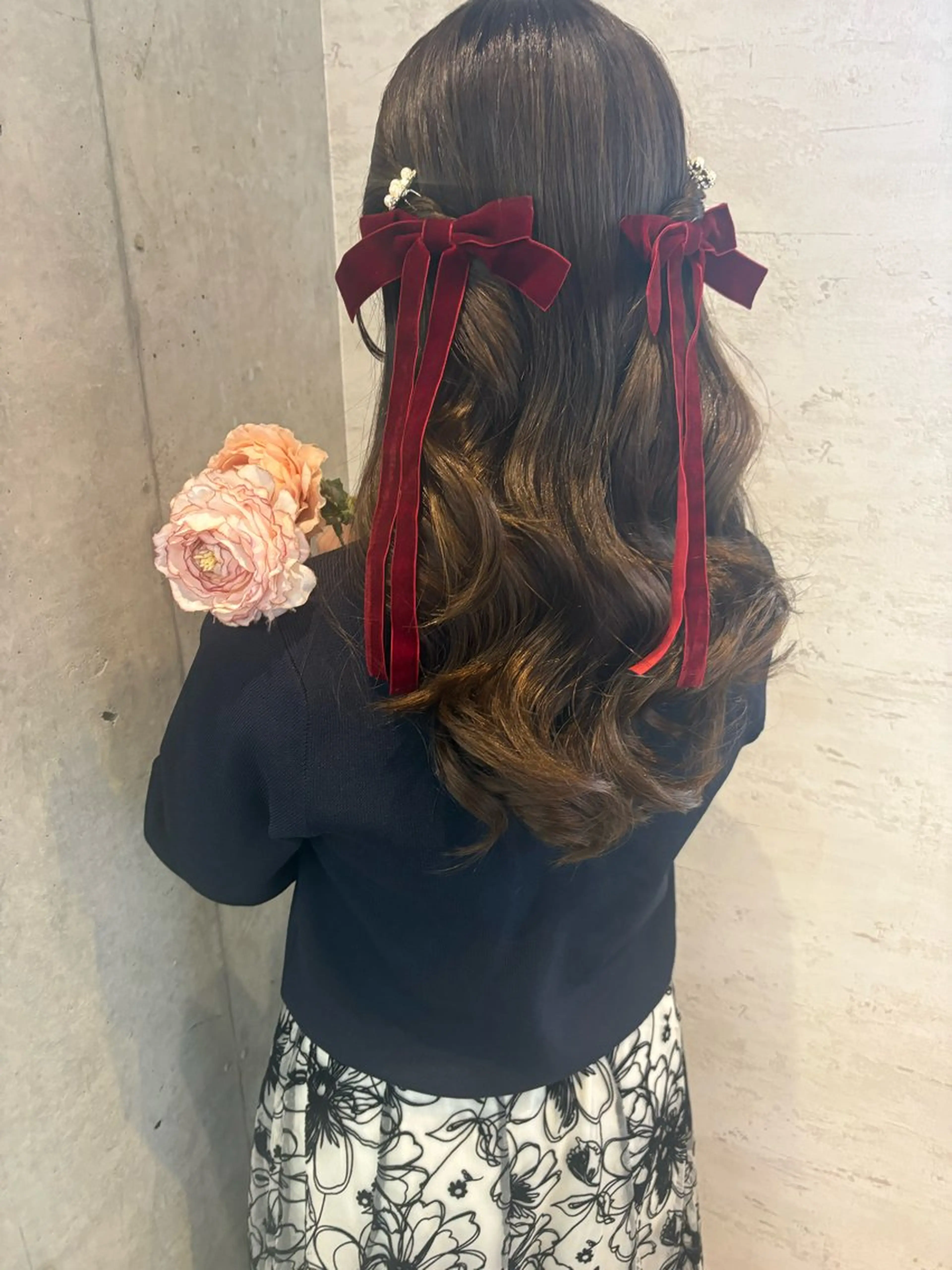 ロング ヘアアレンジ 髪飾り ヘアセット 美髪× ヘアセット✨Araiのヘアスタイル