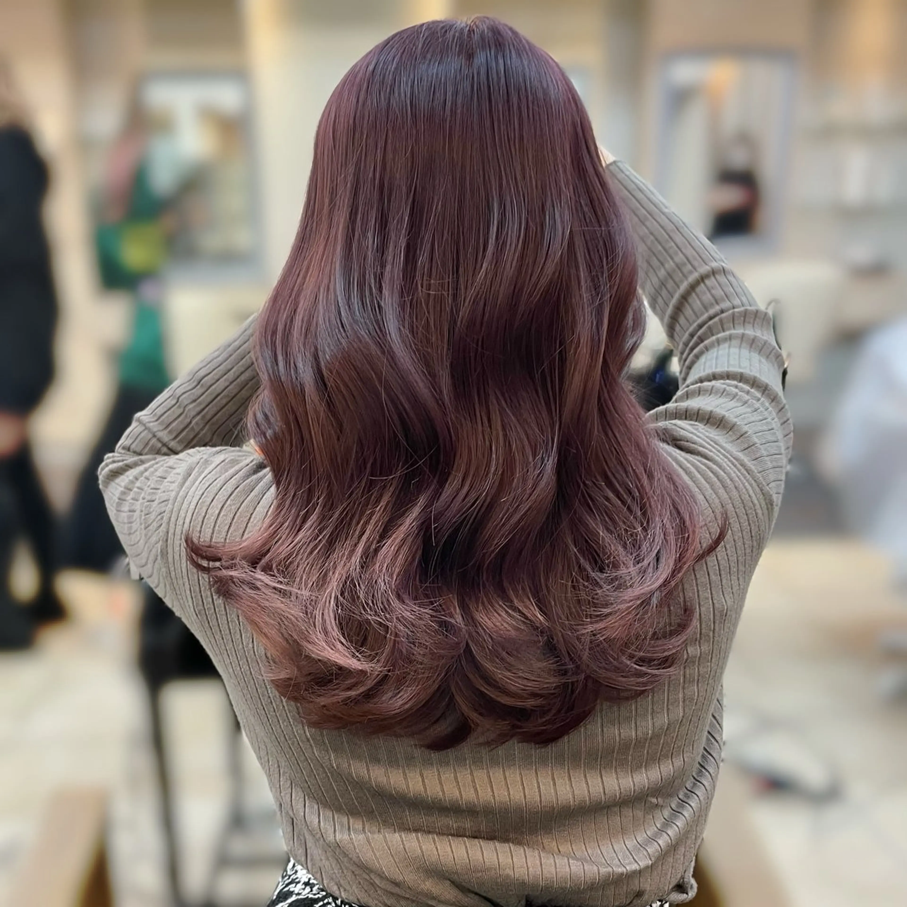 ロング カラー カット ヘアカラー トリートメント ブリーチなしカラー kana🐱のヘアスタイル