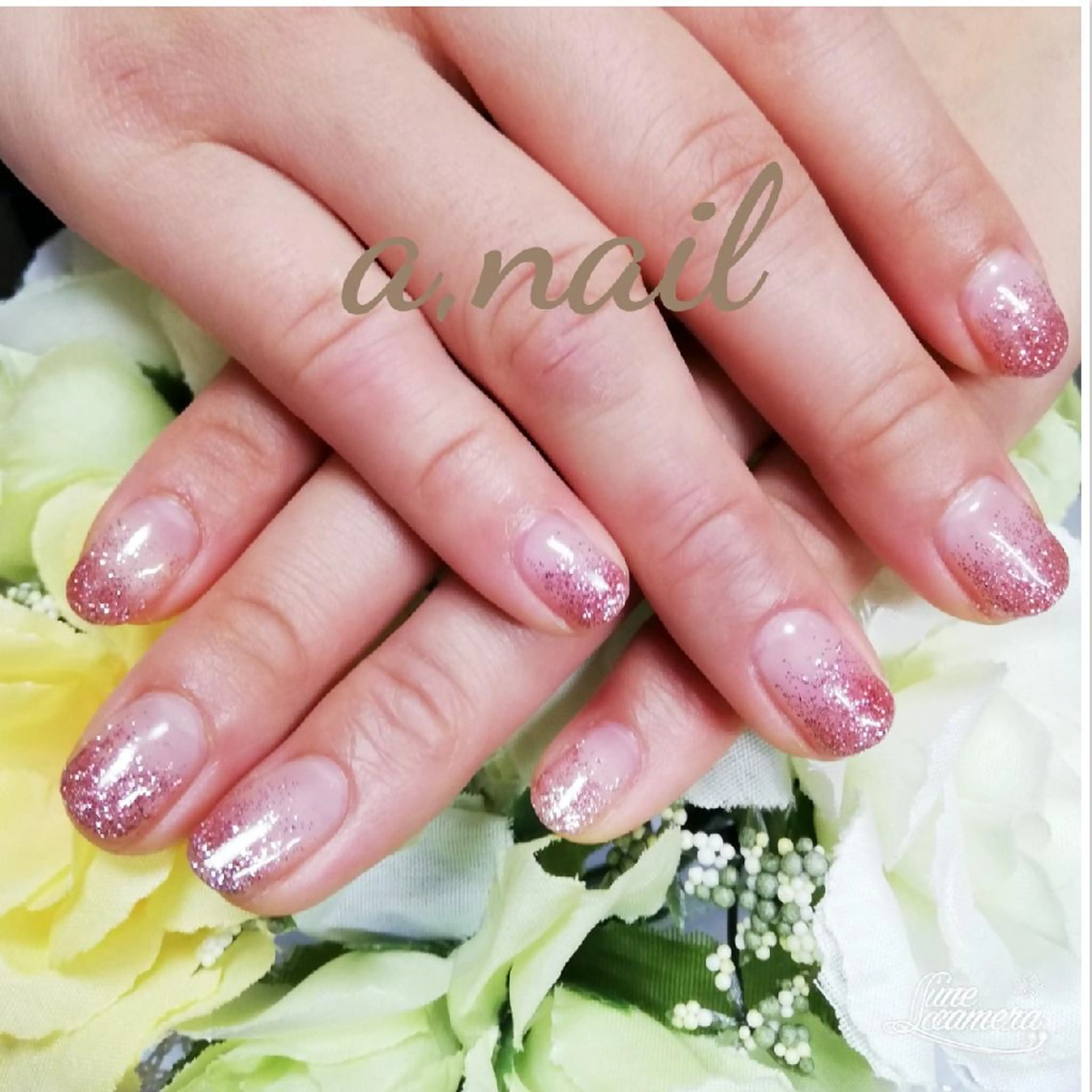 ネイル グラデーション キラキラネイル ラメ(グリッター) ラメグラデーション ピンク ネイルサロン エーネイルのネイルデザイン