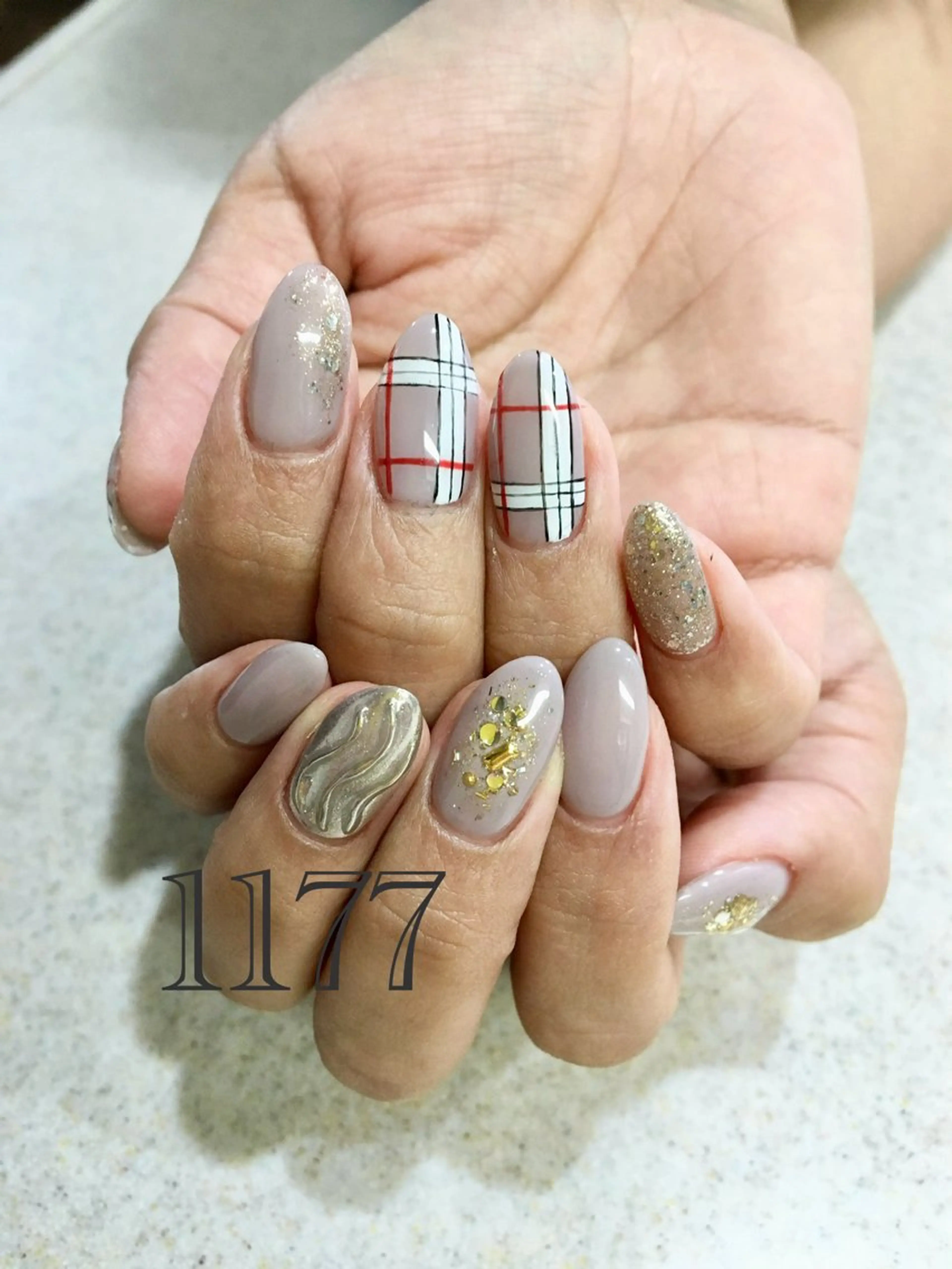 ネイル ハンドネイル nailsalon 1177のネイルデザイン