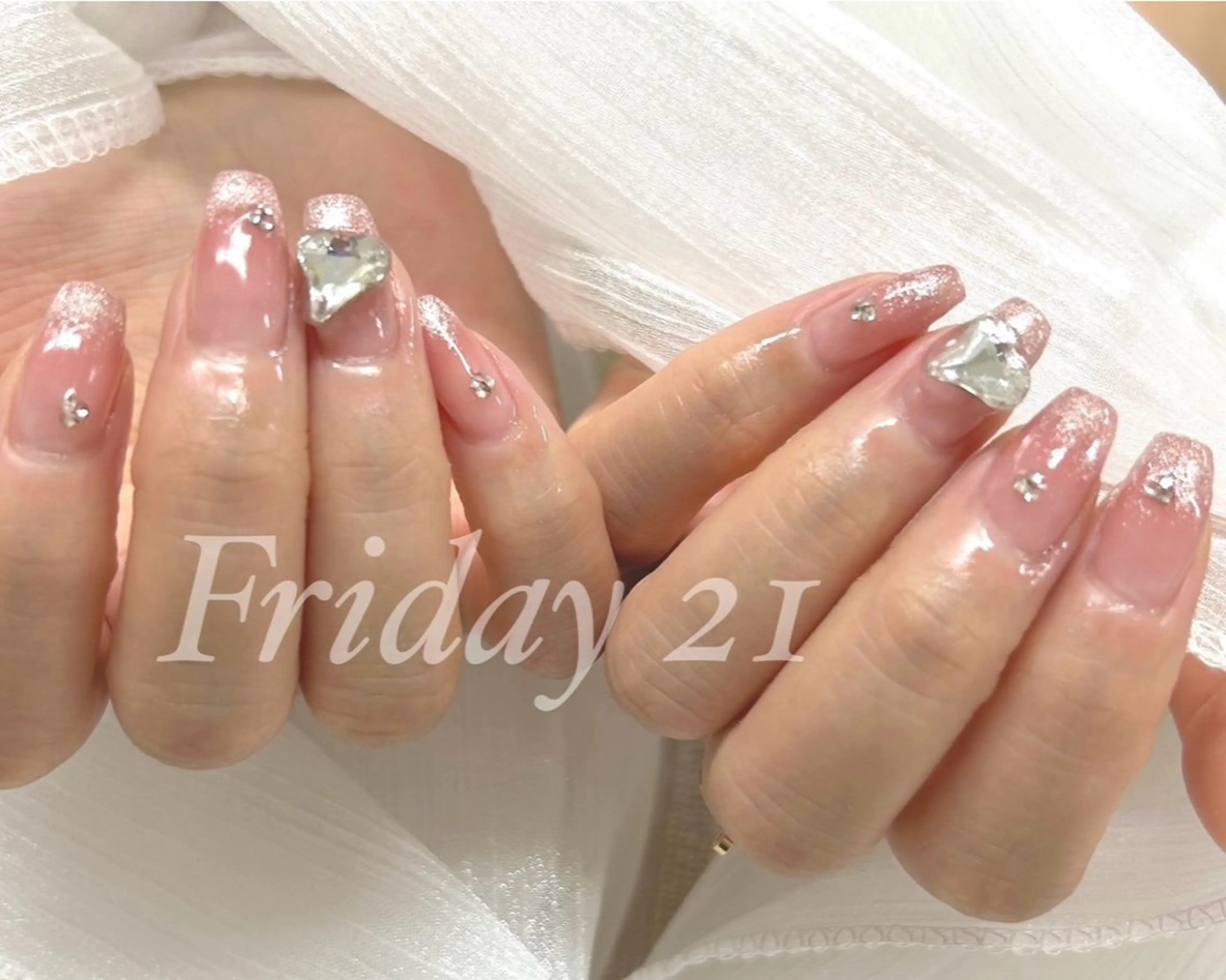 ネイル ネイルサロン Friday 21のネイルデザイン