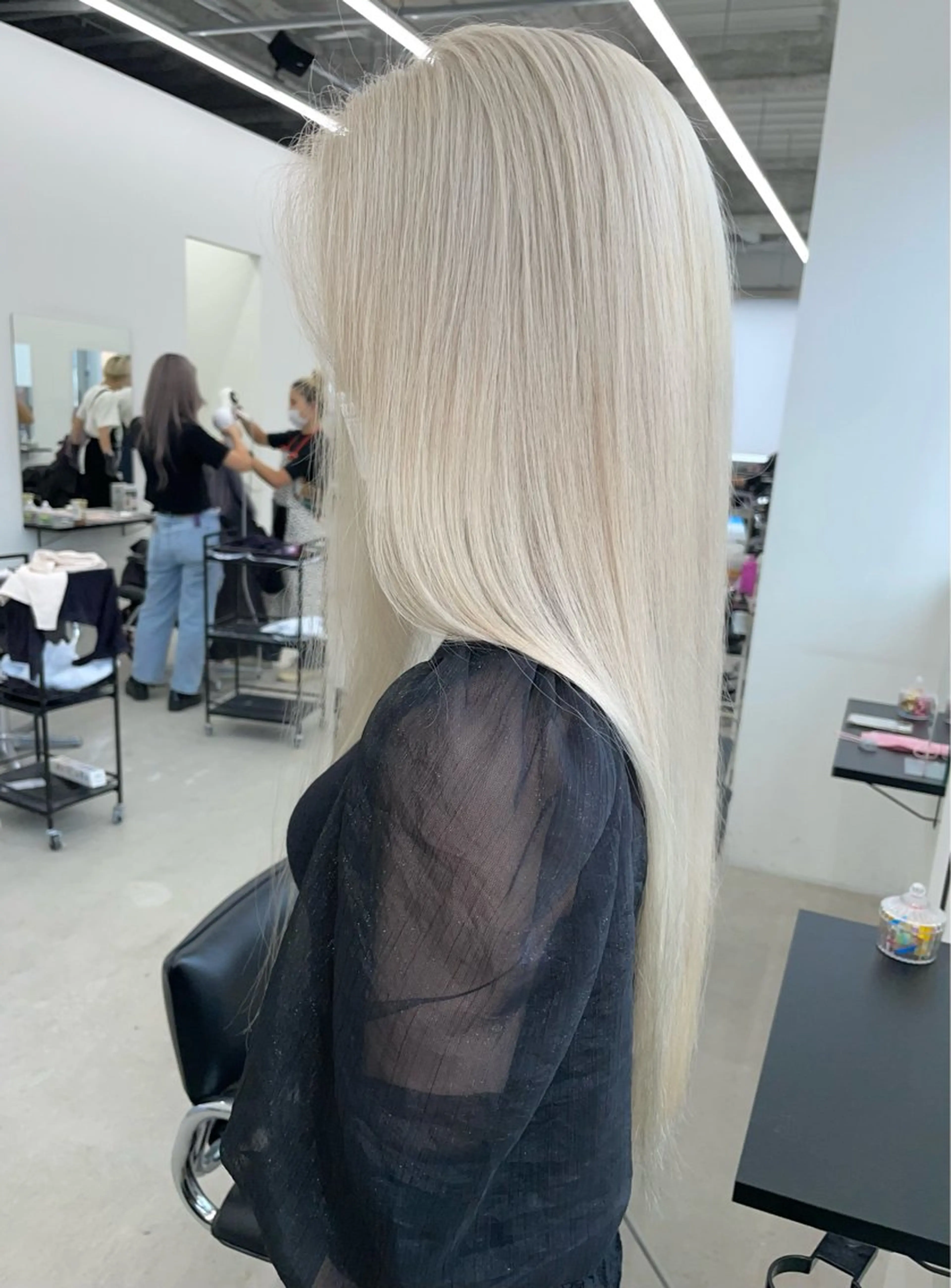 ロング カラー ヘアカラー 黒田 真美のヘアスタイル