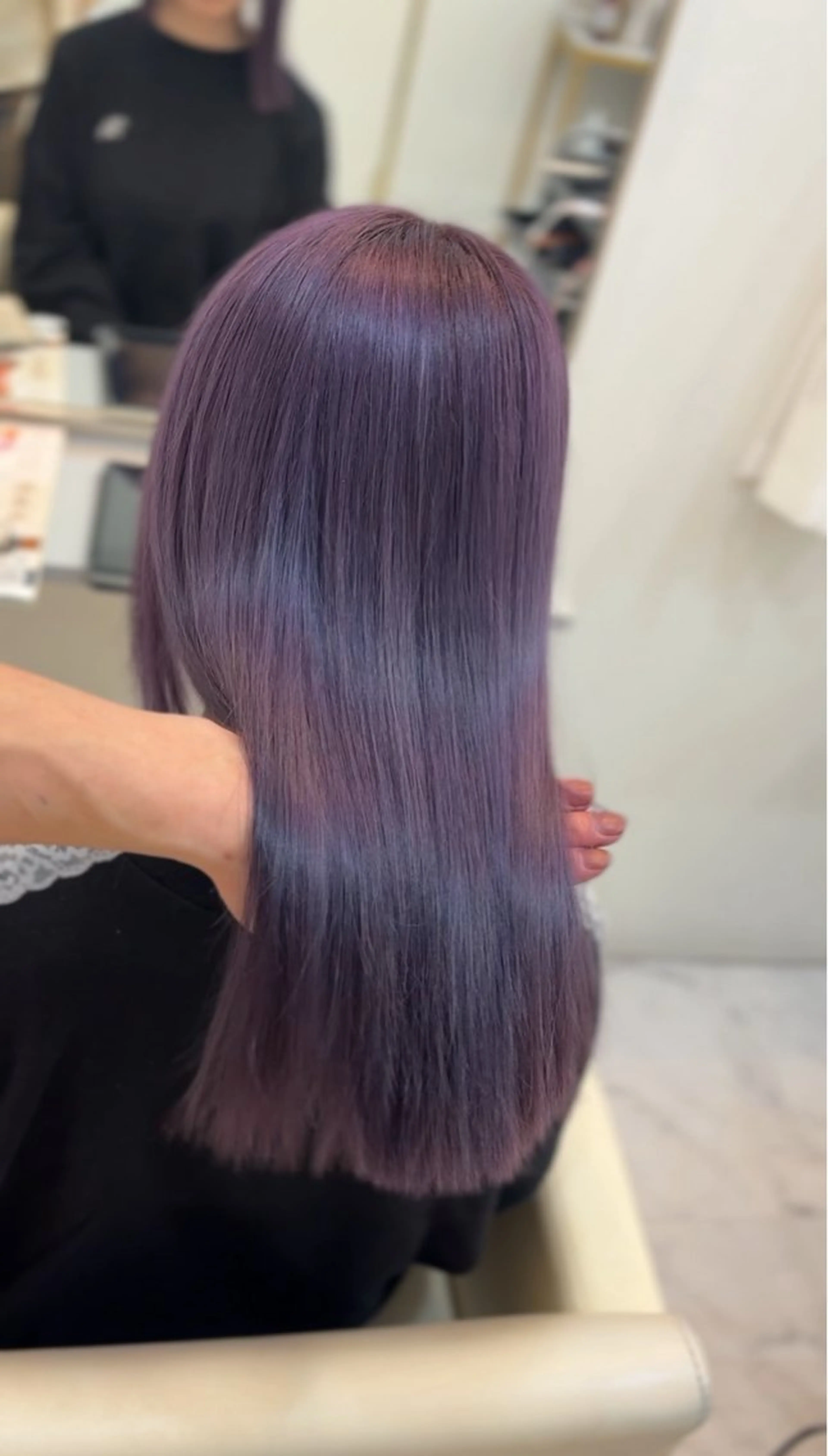 ミディアム ヘアカラー ))カラー特化(( 渡邉 怜のヘアスタイル