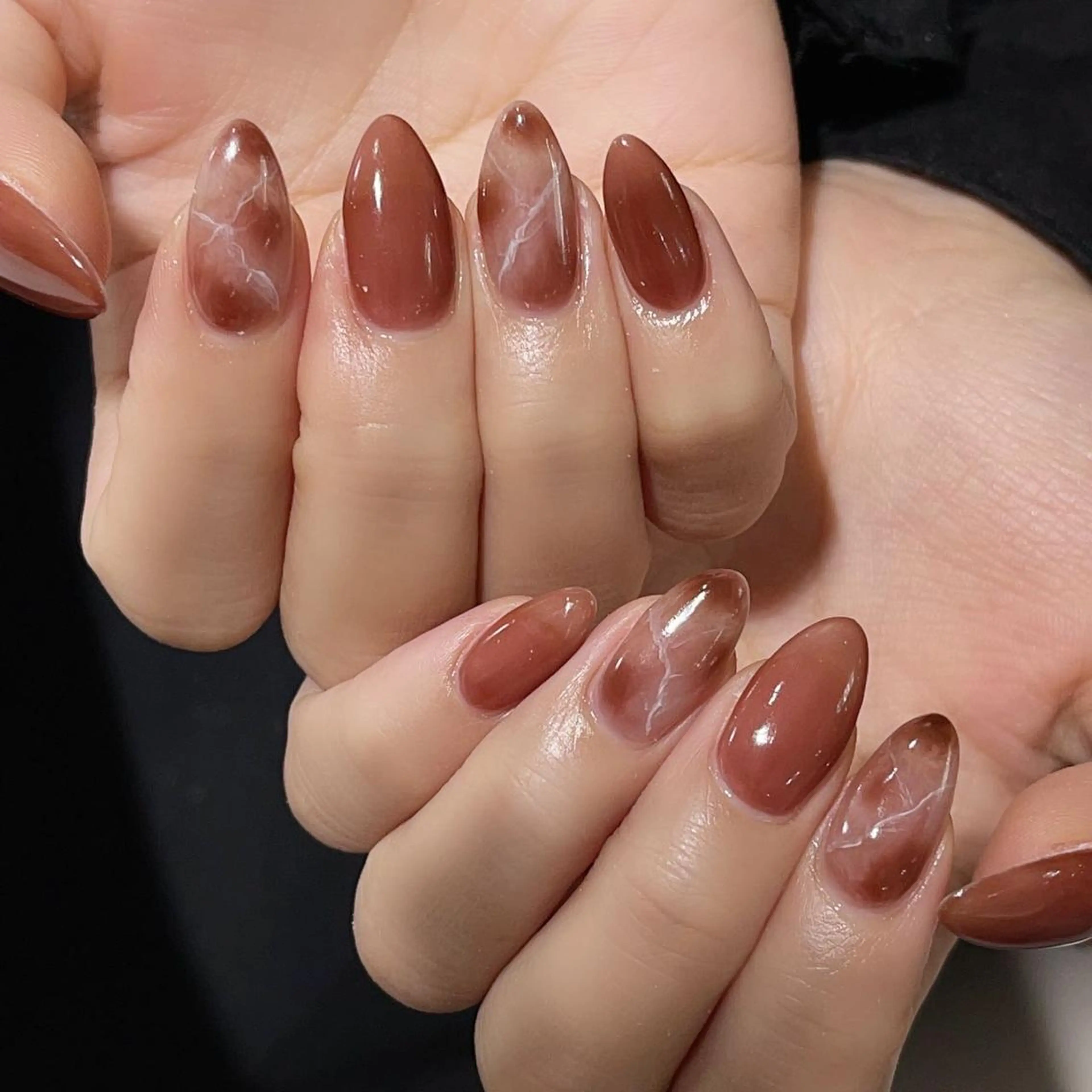 ネイル シンプルネイル Queens マオのネイルデザイン