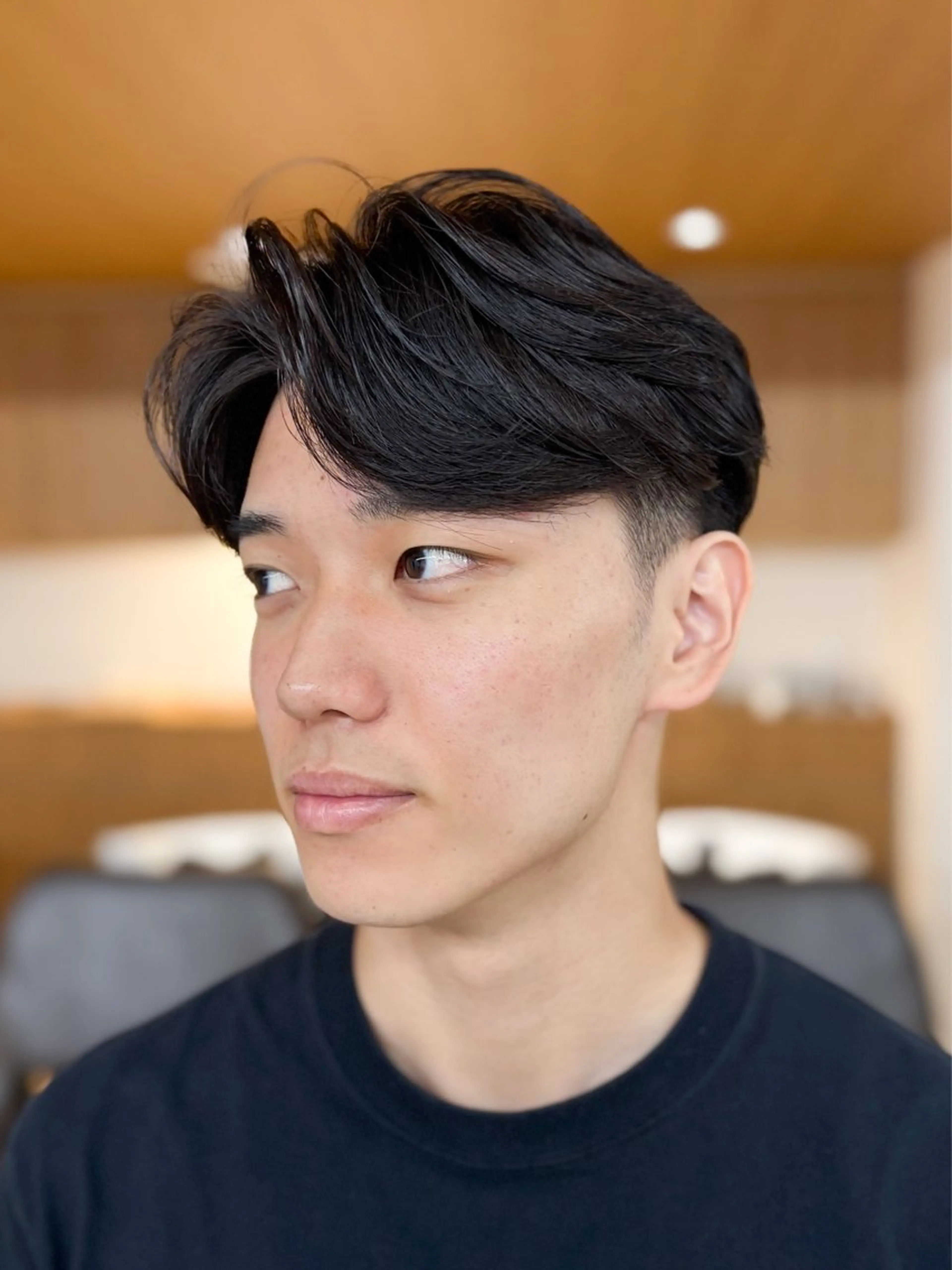 ショート パーマ メンズ ビジネス 縮毛矯正 【メンズ縮毛矯正】 FILMS  軍司のヘアスタイル