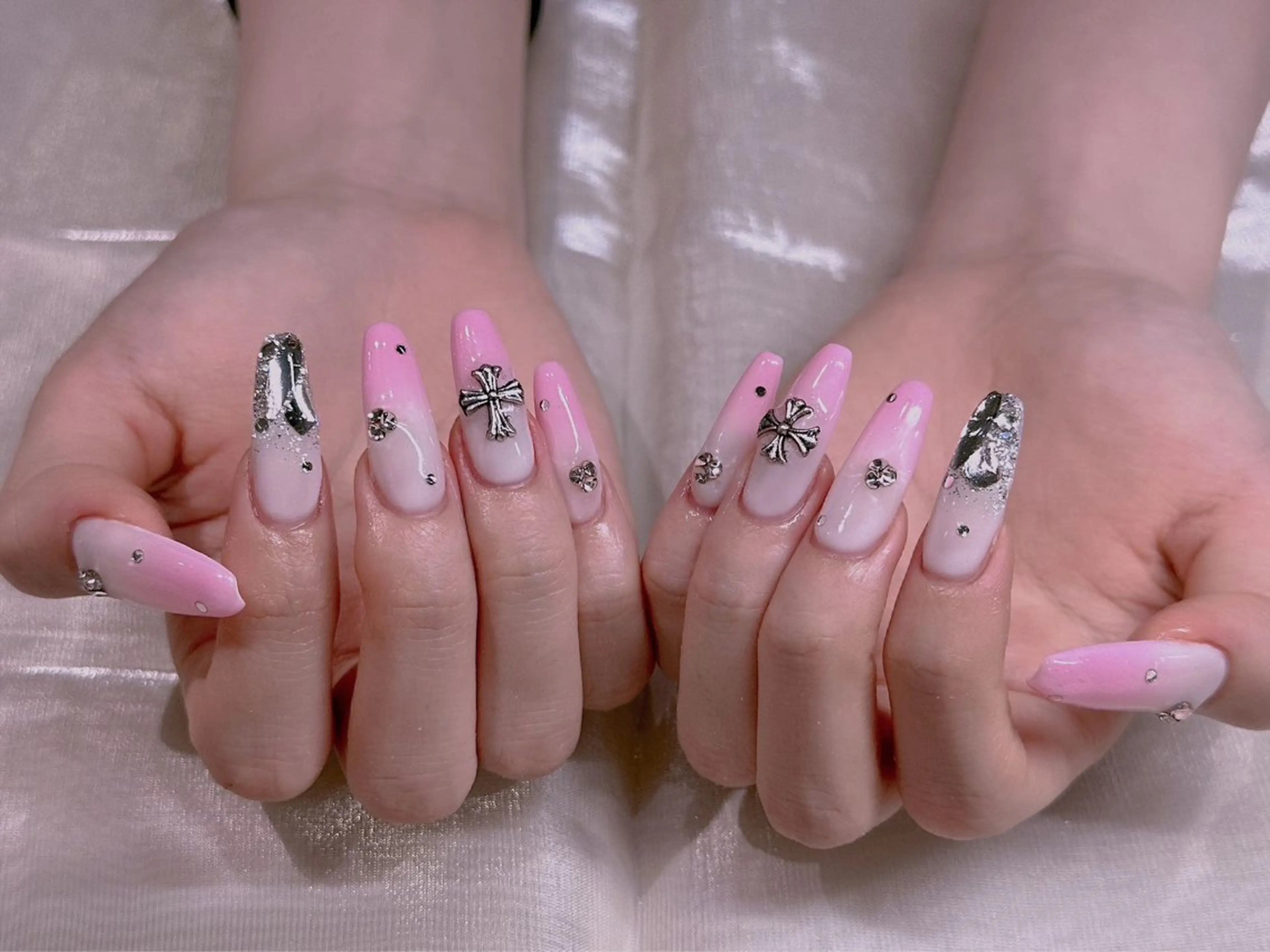 ネイル ハンドネイル エムズ ハヤシのネイルデザイン