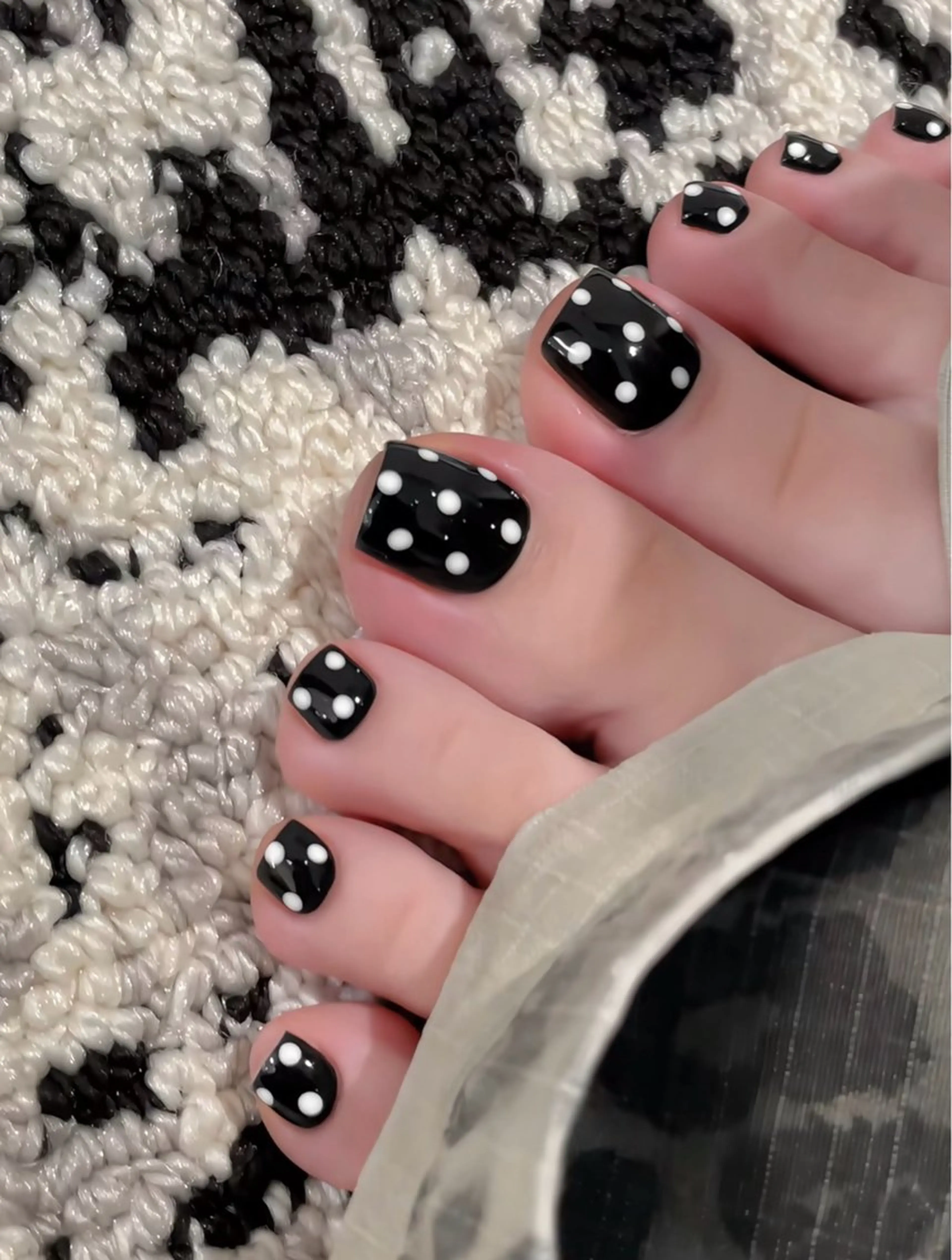 ネイル 桜ネイル フットネイル フレンチネイル グラデーション 氷ネイル・うるうるネイル フットネイル Lynn_ Nailのネイルデザイン