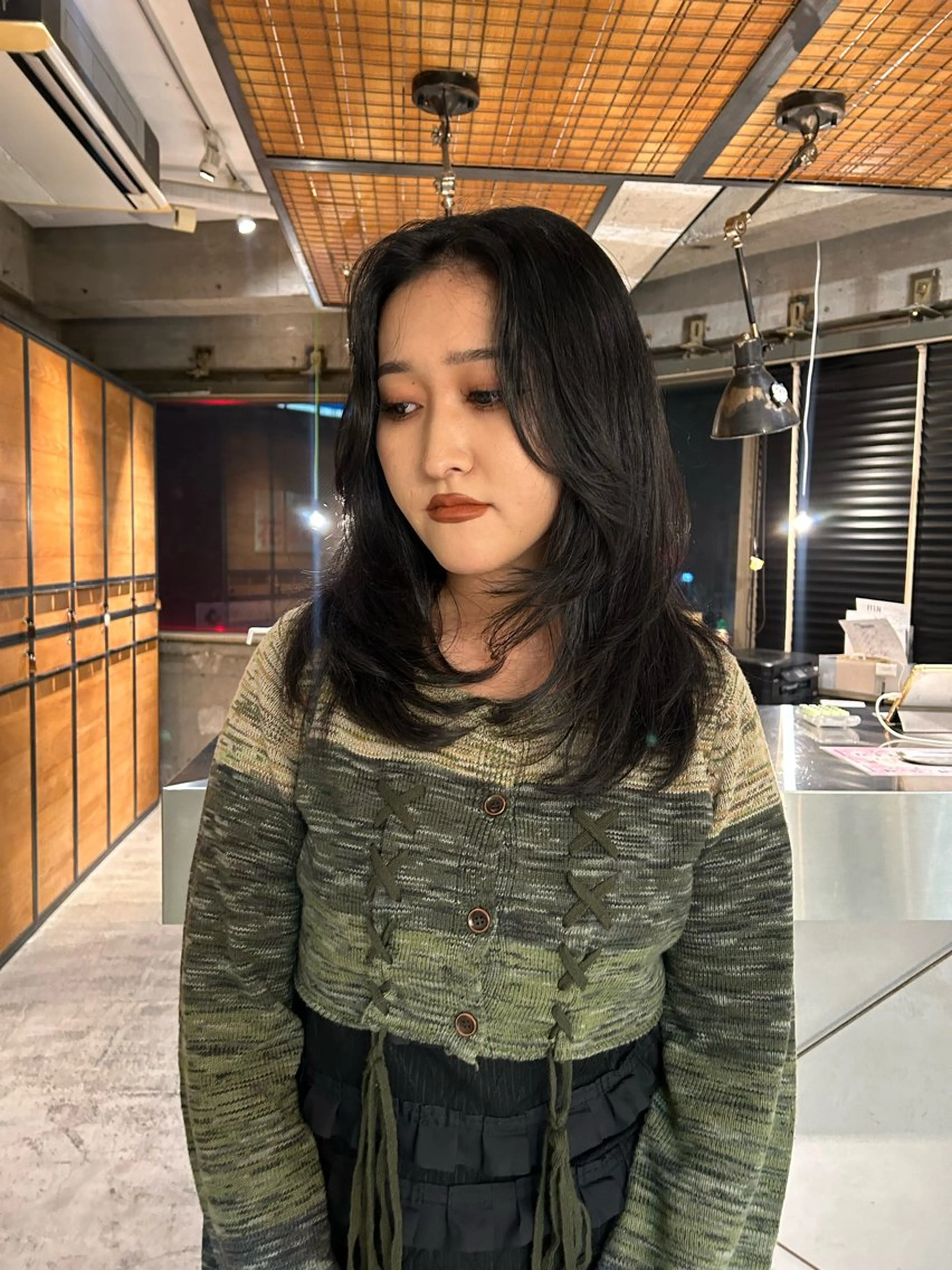 セミロング カラー 黒髪 レイヤーカット カット 海外レイヤー /NAGISAのヘアスタイル