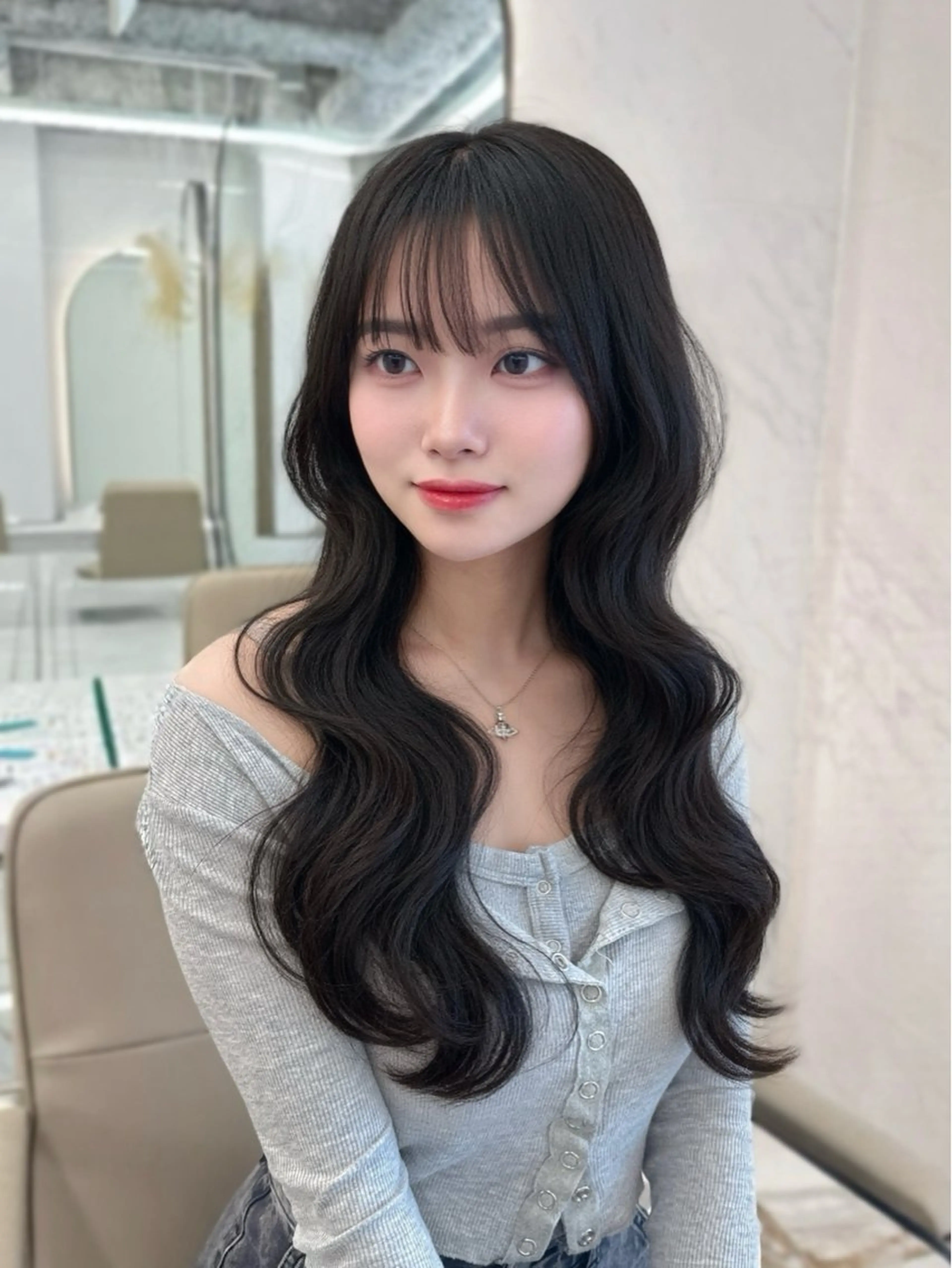 ロング のり🐼顔まわり/ 韓国/レイヤーカットのヘアスタイル