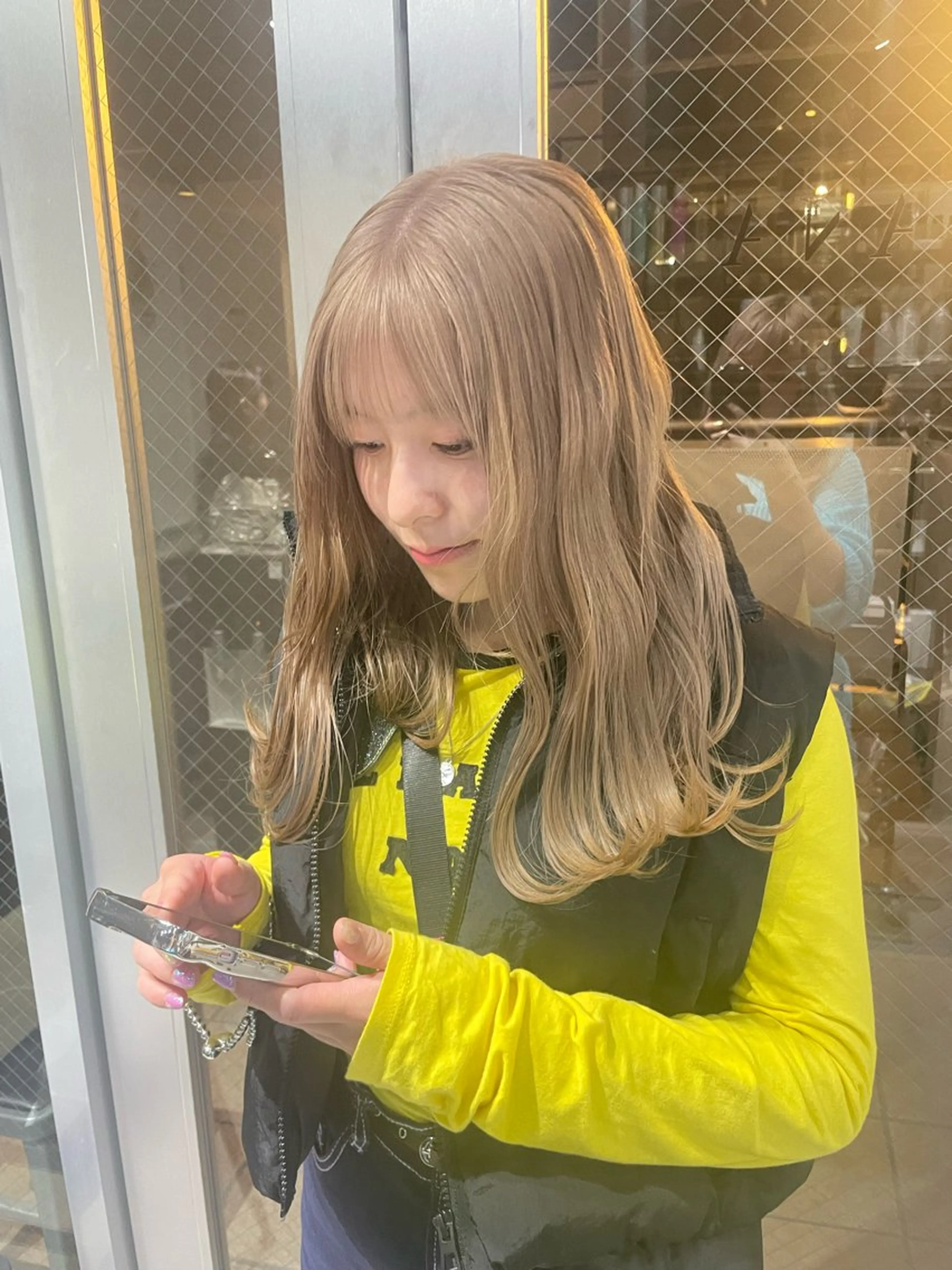 カラー ブリーチ ヘアカラー トリートメント ミルクティーベージュ ブリーチ🖤サヤカのヘアスタイル