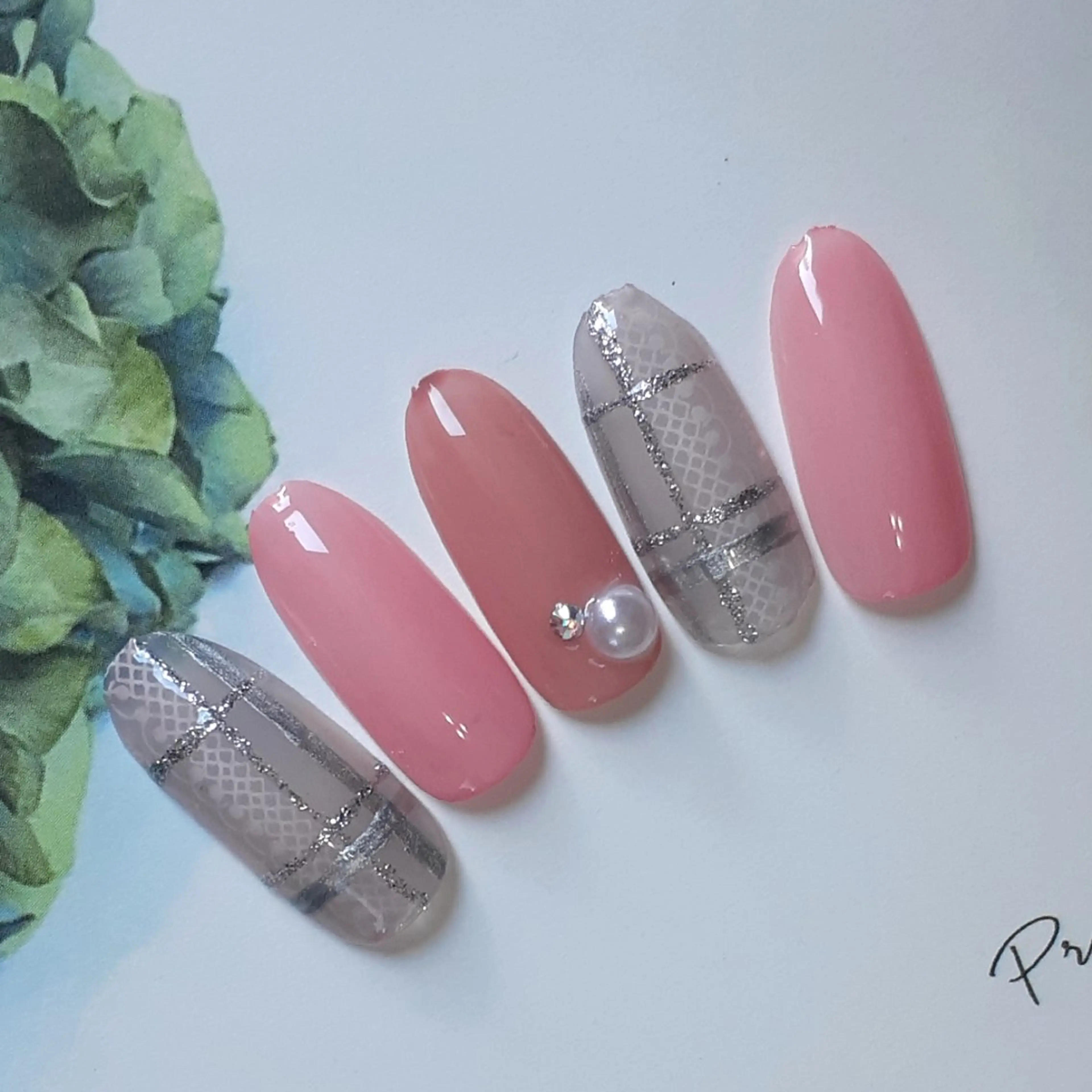 ネイル ハンドネイル 池元 真由美のネイルデザイン