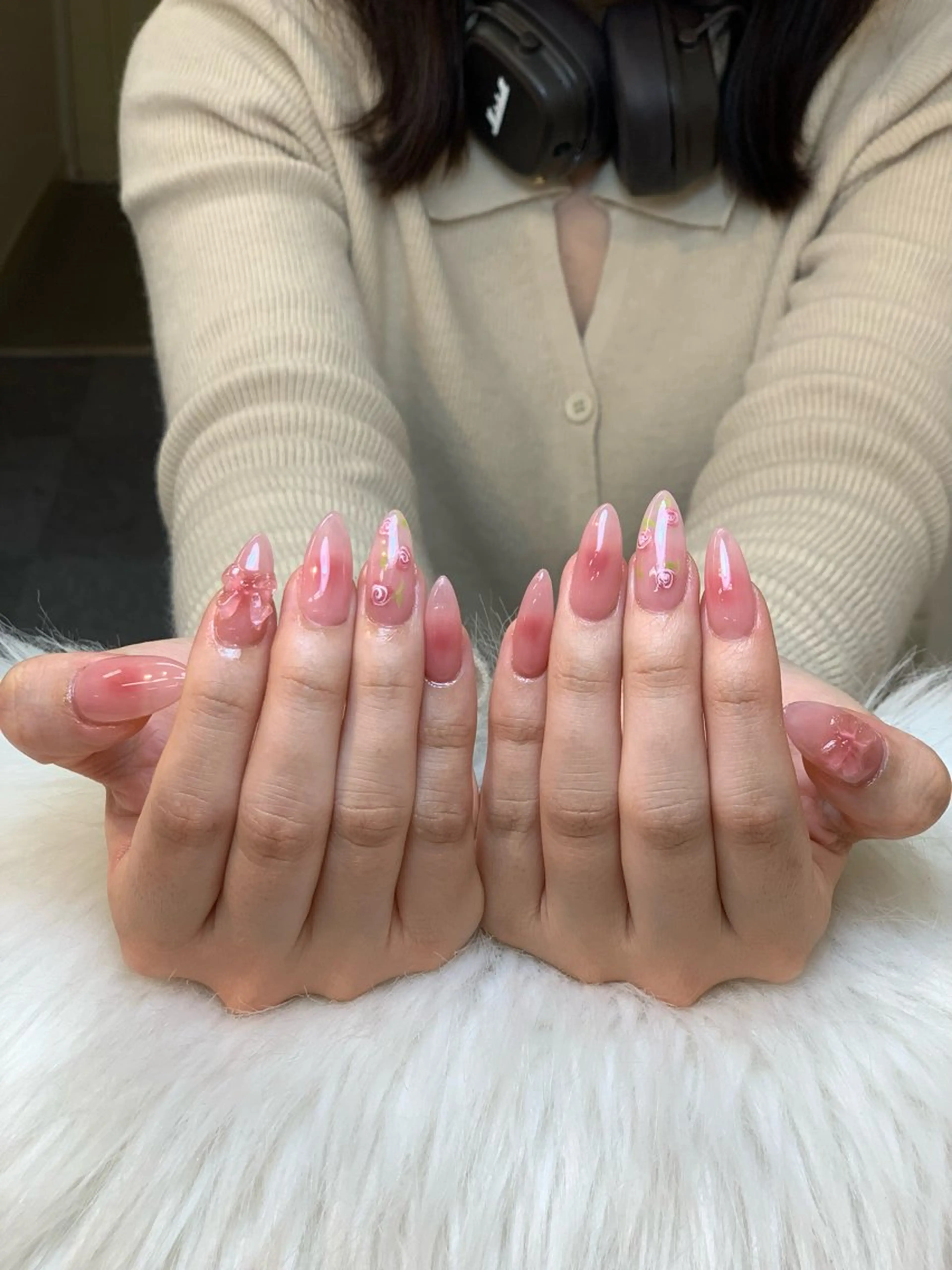 ネイル アートネイル 長さ出し ジェルネイル マグネットネイル ニュアンスネイル ハンドネイル Cloudy Chan Nailのネイルデザイン