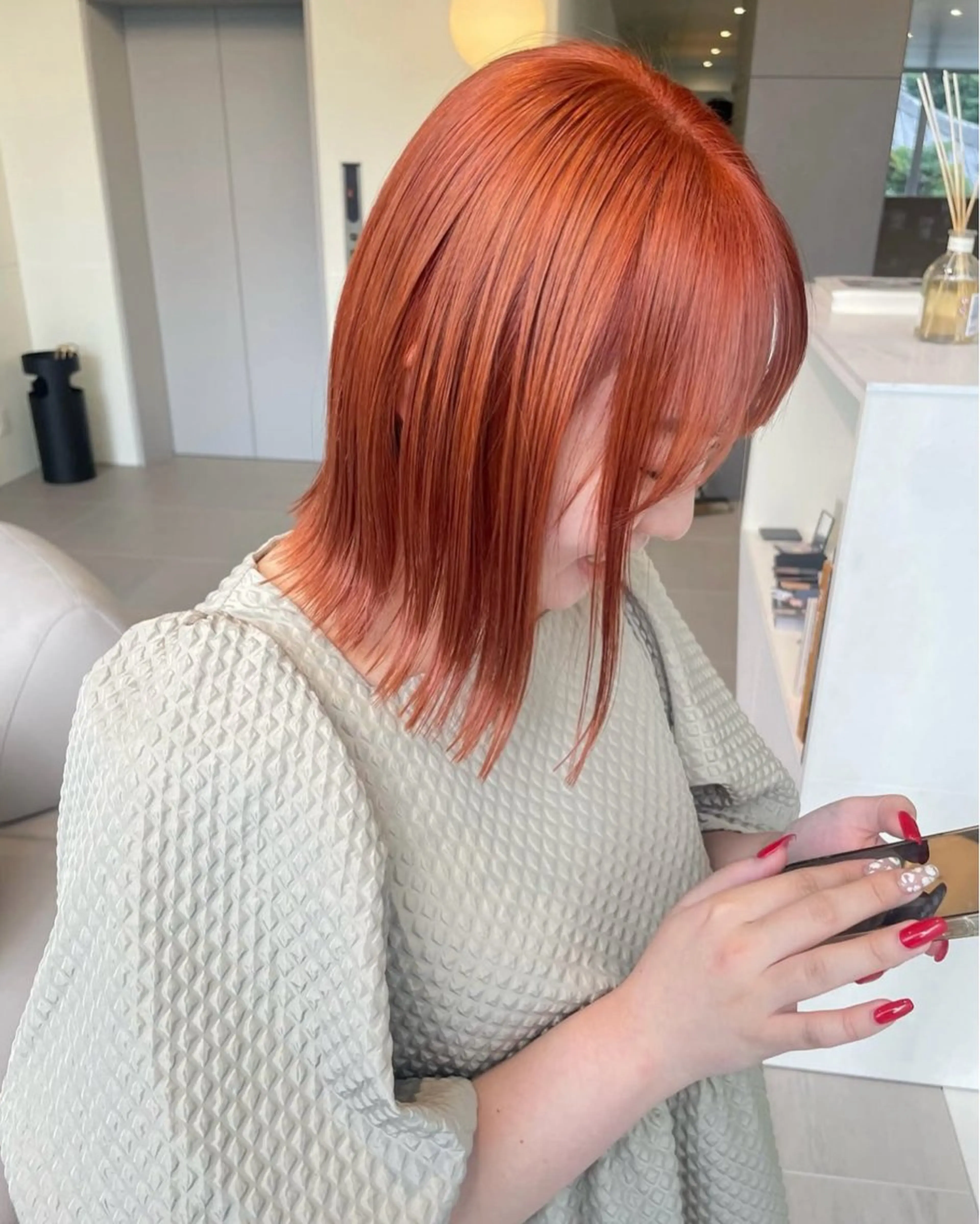 セミロング カラー ヘアアレンジ カット ヘアカラー トリートメント 似合わせレイヤー ＆透明感カラーのヘアスタイル