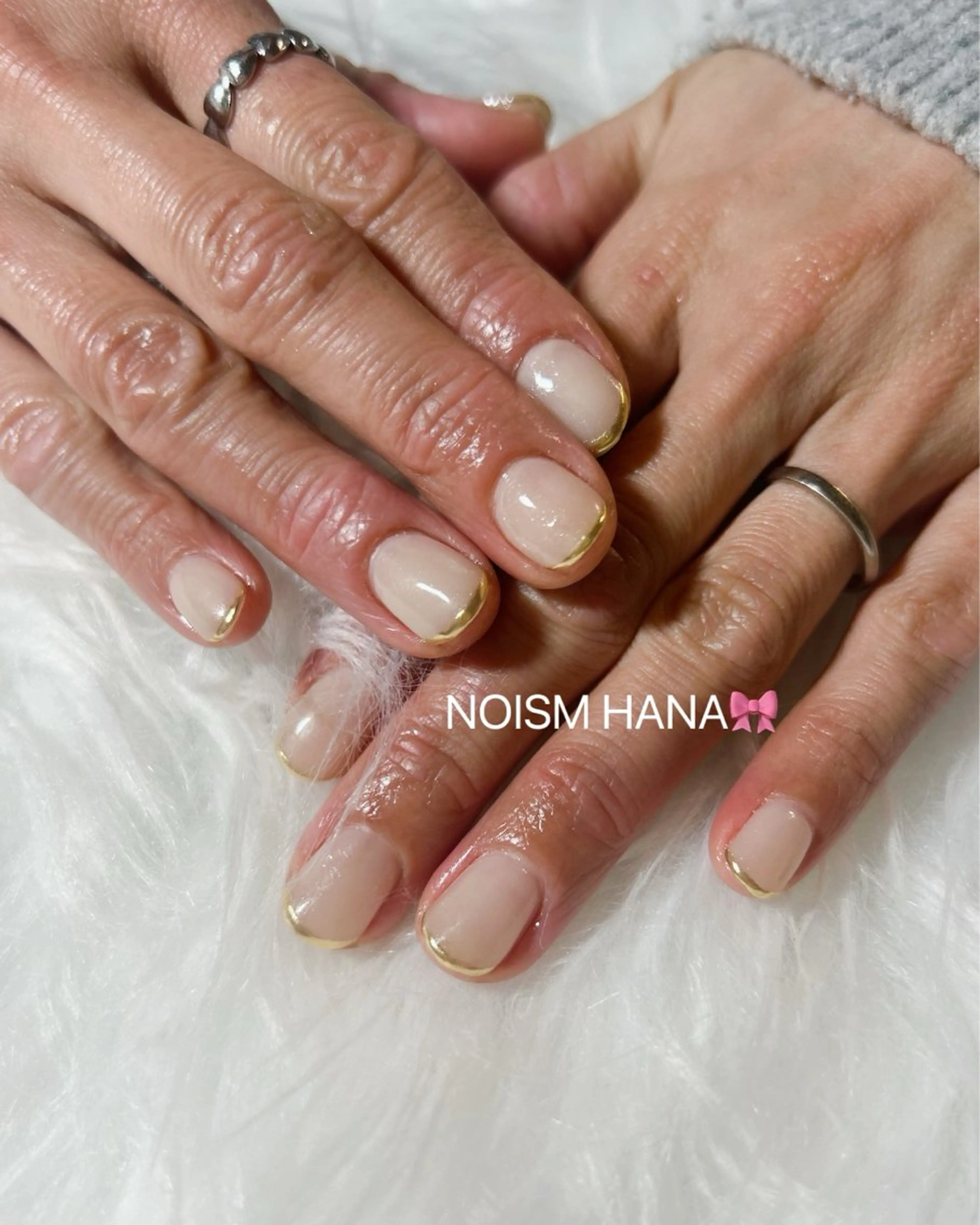 ネイル グラデーション キラキラネイル 韓国ネイル マグネットネイル ニュアンスネイル ハンドネイル 🎀大人nail /NOISMはな🎀のネイルデザイン