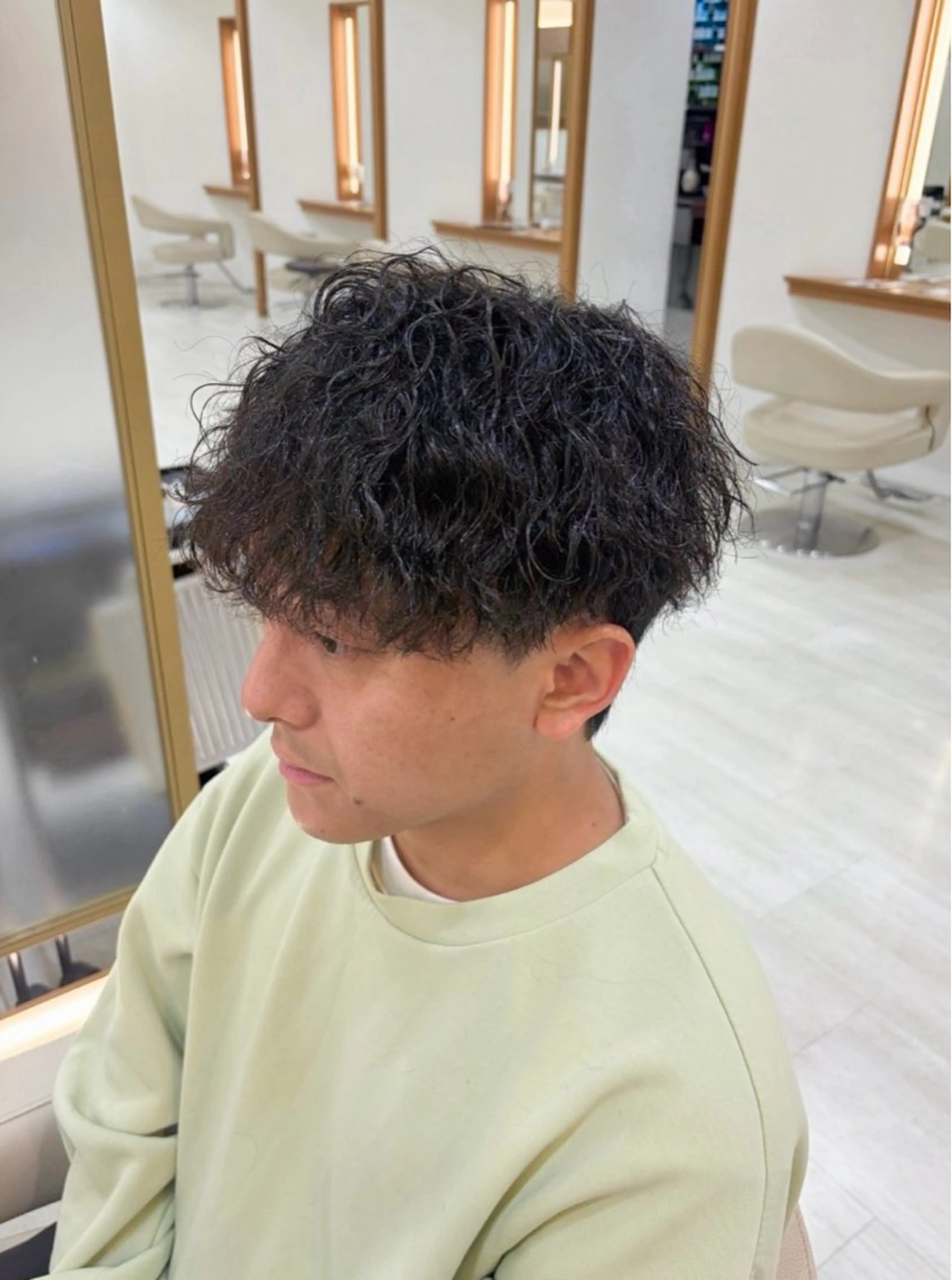 ショート カラー メンズ カット ヘアカラー 眞田 晟希／メンズパーマのヘアスタイル