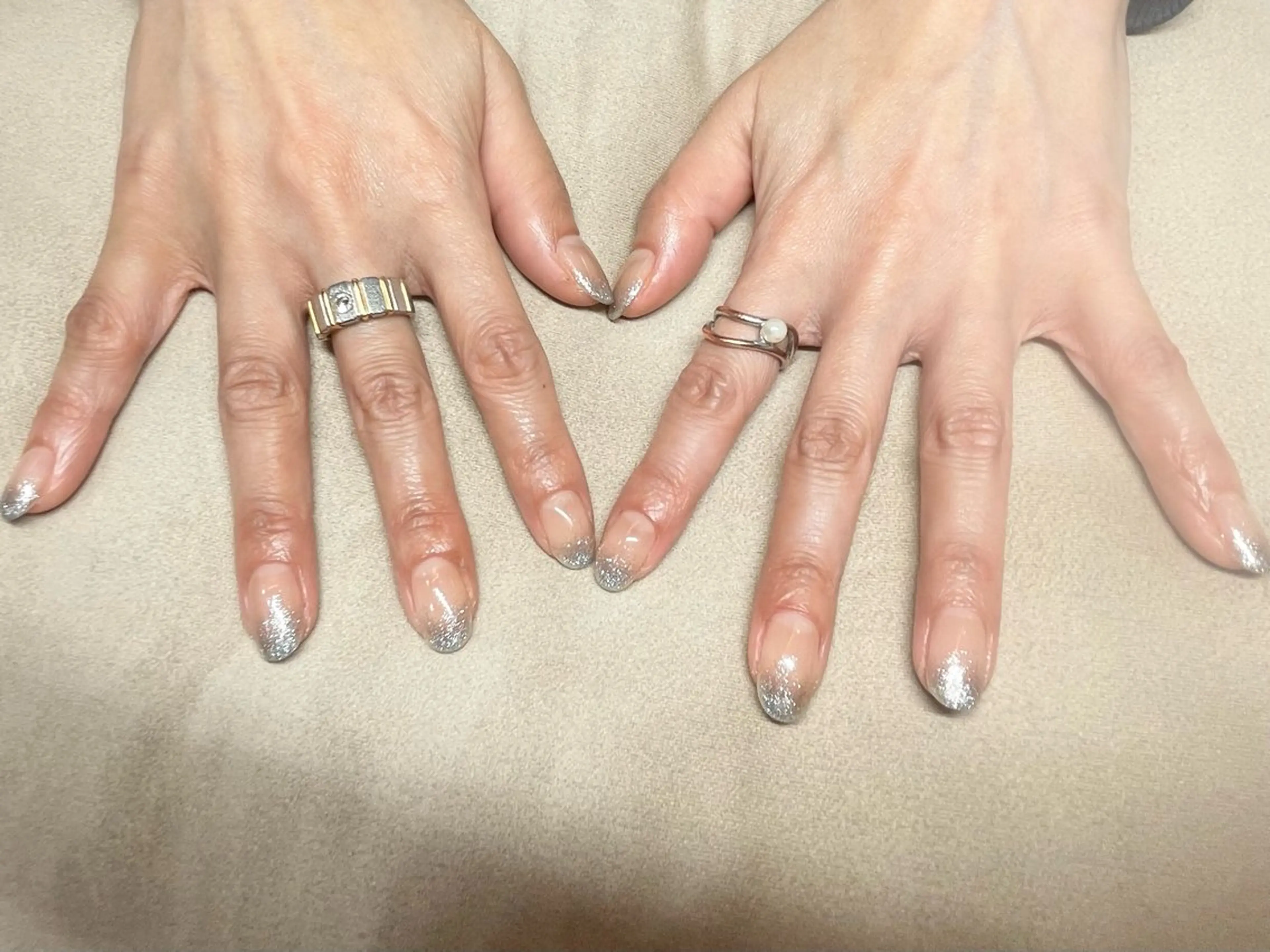 ネイル グラデーション ラメ(グリッター) ラメグラデーション パラスパガーデン Nitagai☺︎のネイルデザイン