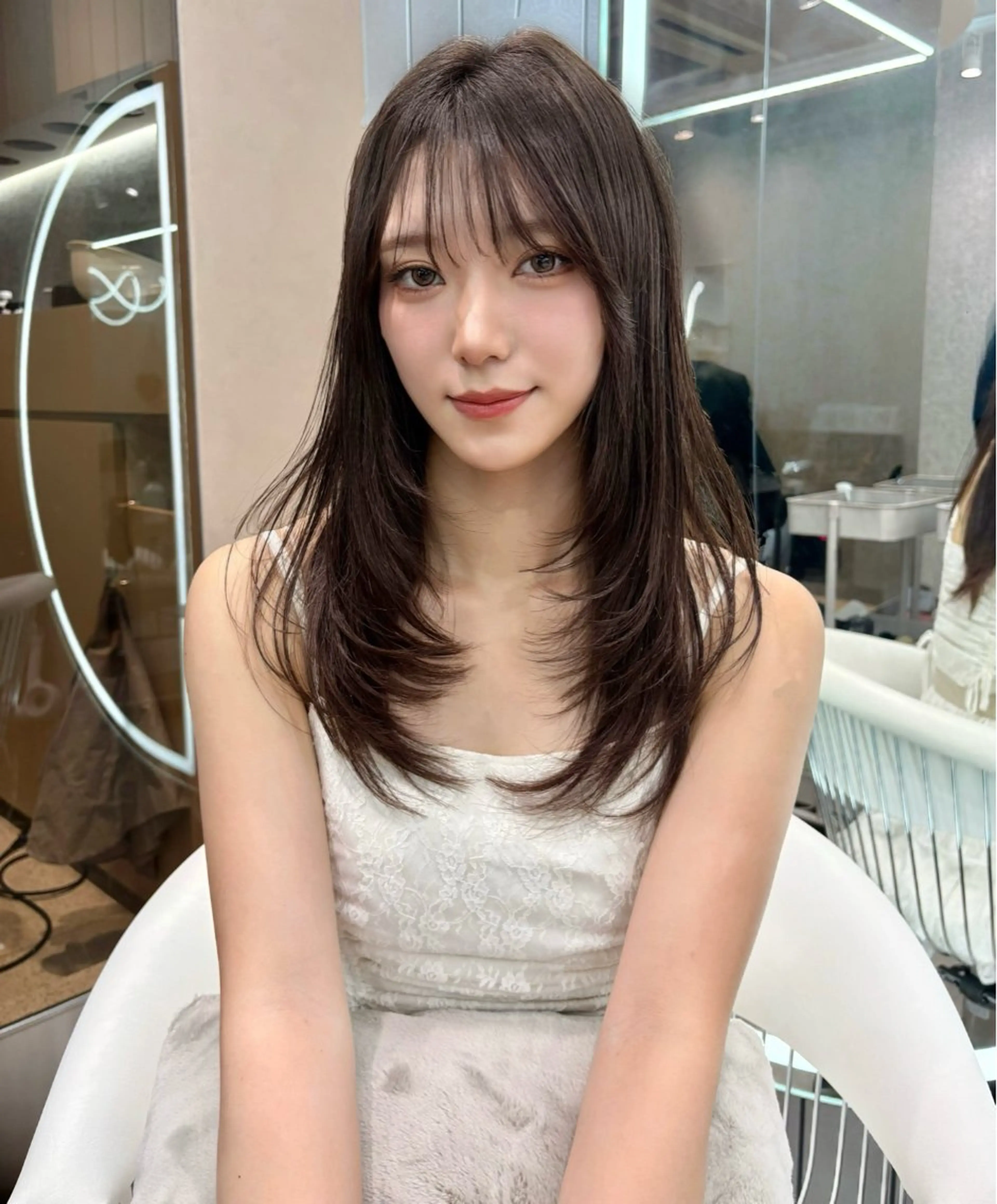 ロング ヘアアレンジ 顔まわりレイヤー 顔周りカット ハッシュカット 髪質改善 韓国風ヘア カット トリートメント ヘアセット 大宮‎🩵縮毛矯正 レイヤー　佐藤和のヘアスタイル